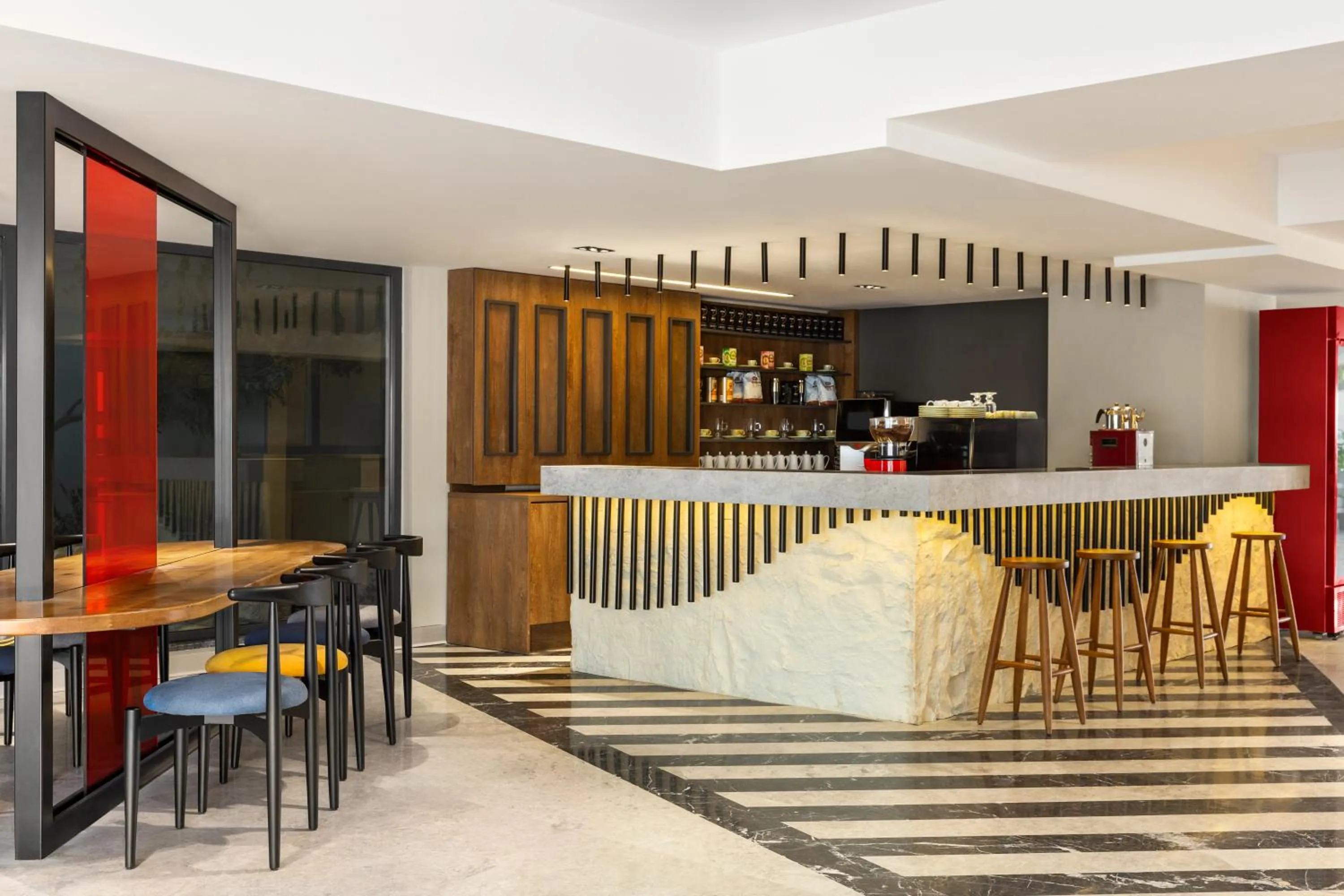 Lounge or bar in Ramada Encore by Wyndham Istanbul Arnavutkoy