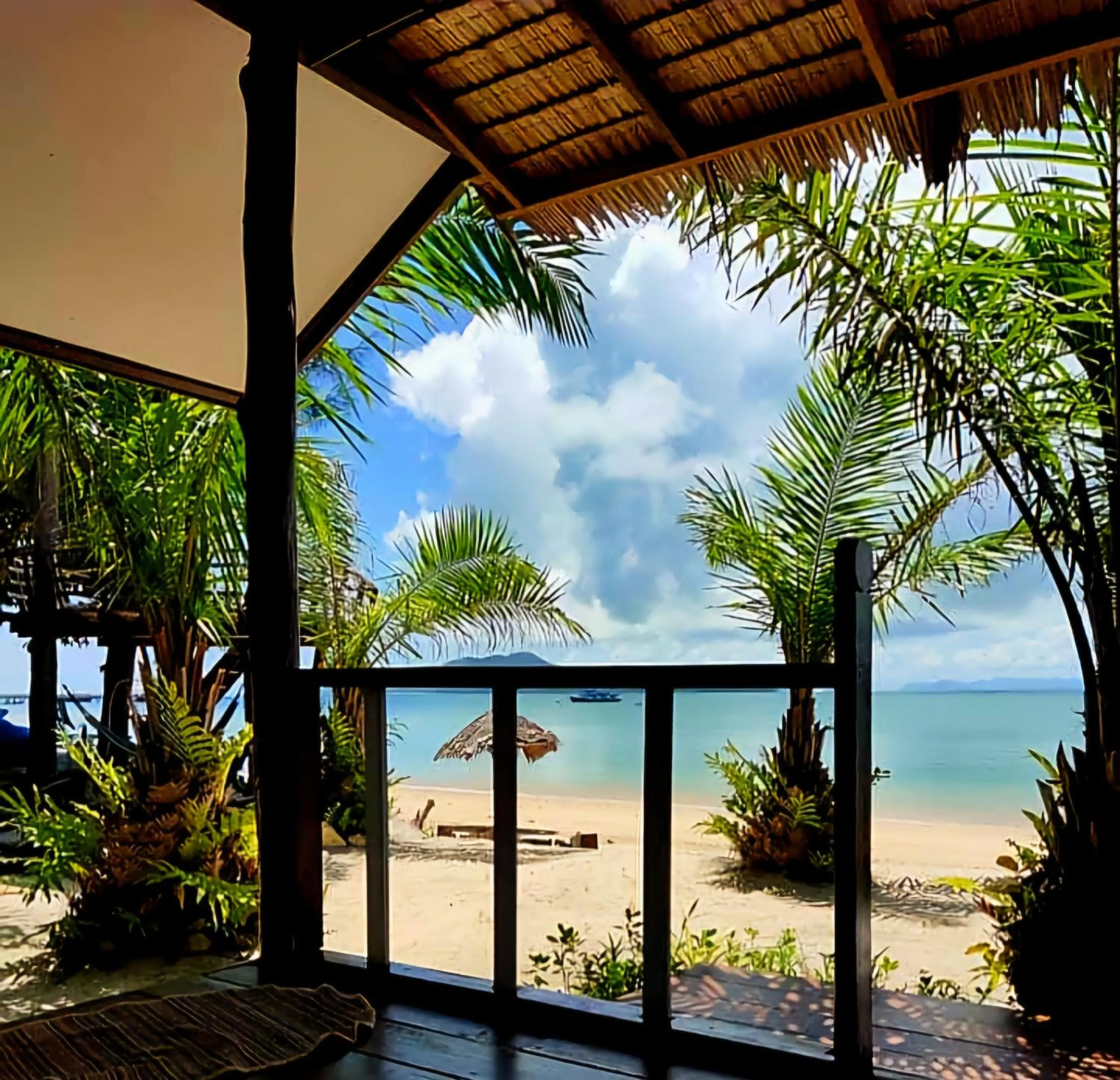 Sabai Sabai Beach Bungalows