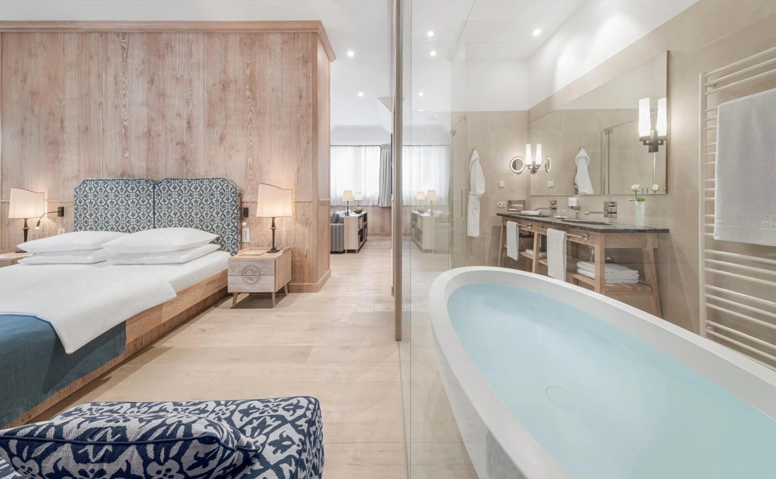 Bed in Hotel Hochschober