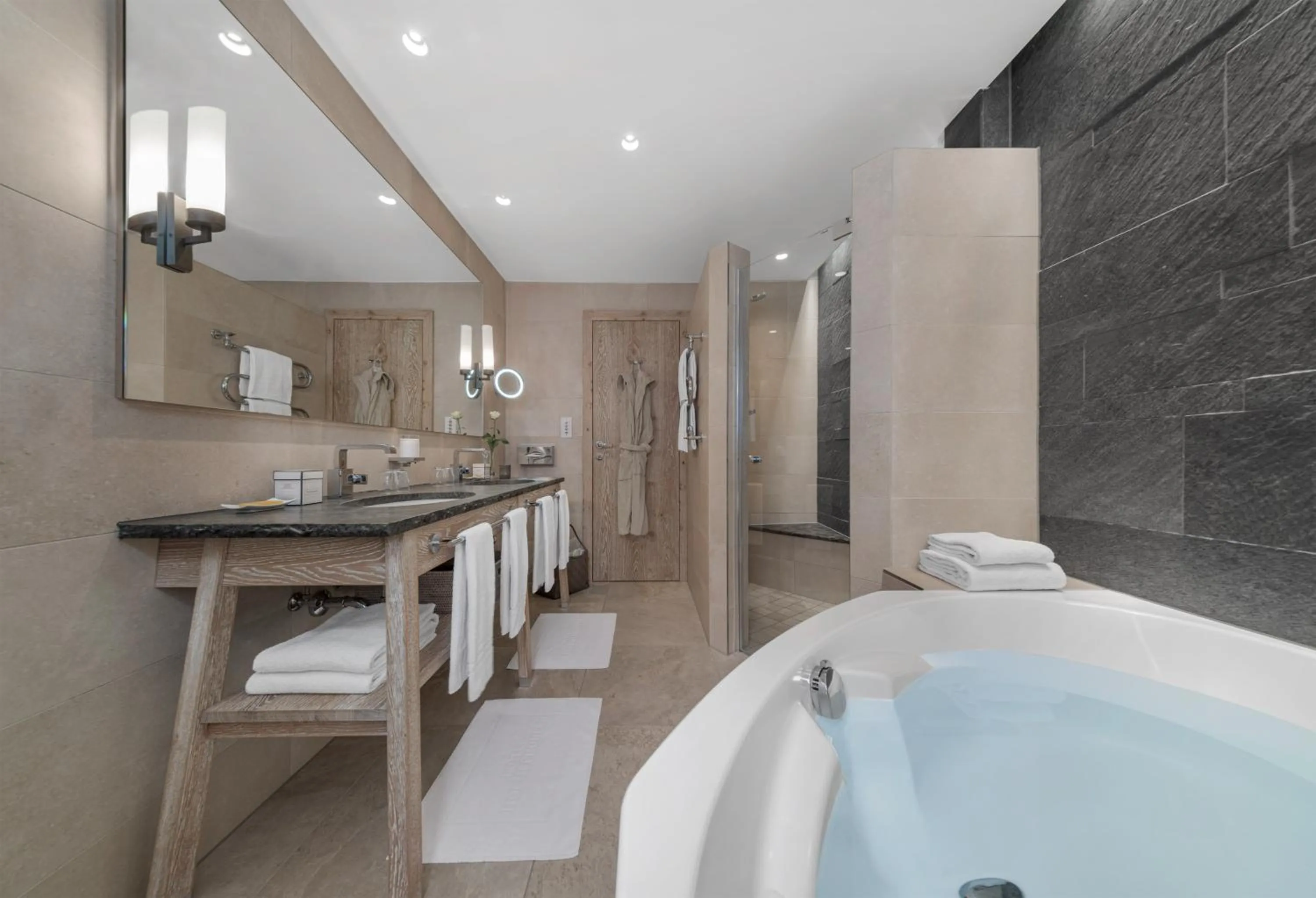 Bathroom in Hotel Hochschober