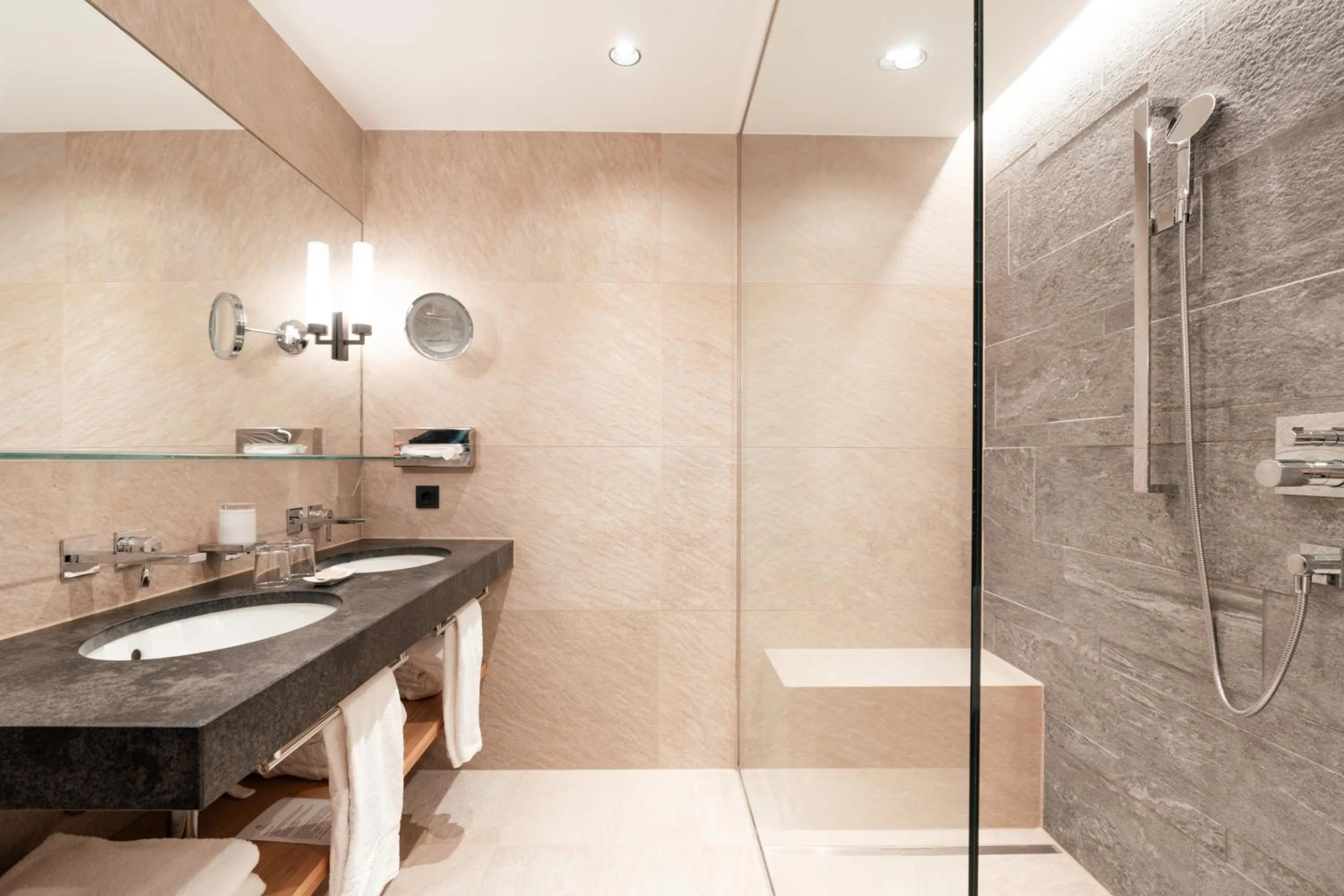 Bathroom in Hotel Hochschober