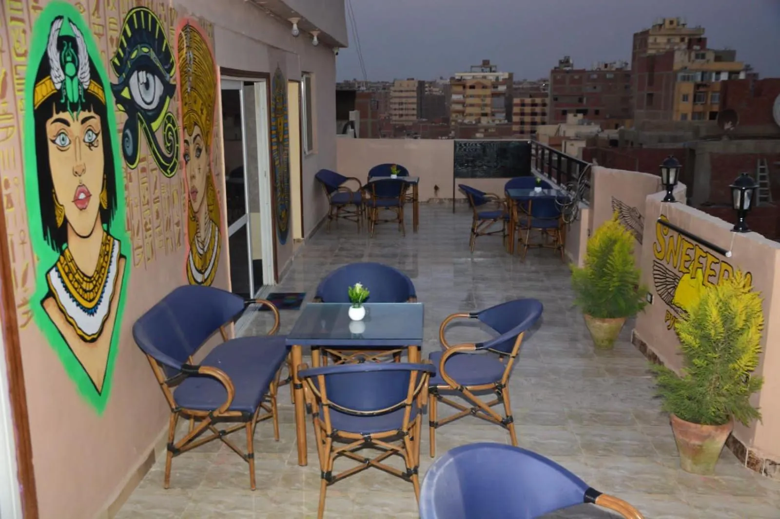 Property building in Sneferu Pyramids inn - Full Pyramids View