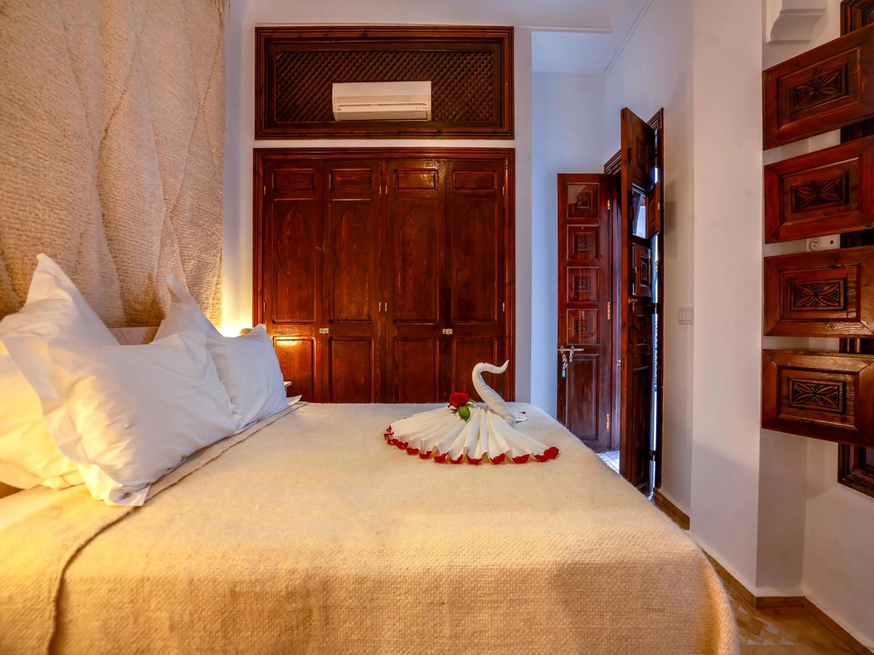Bed in Riad Kilimini & SPA