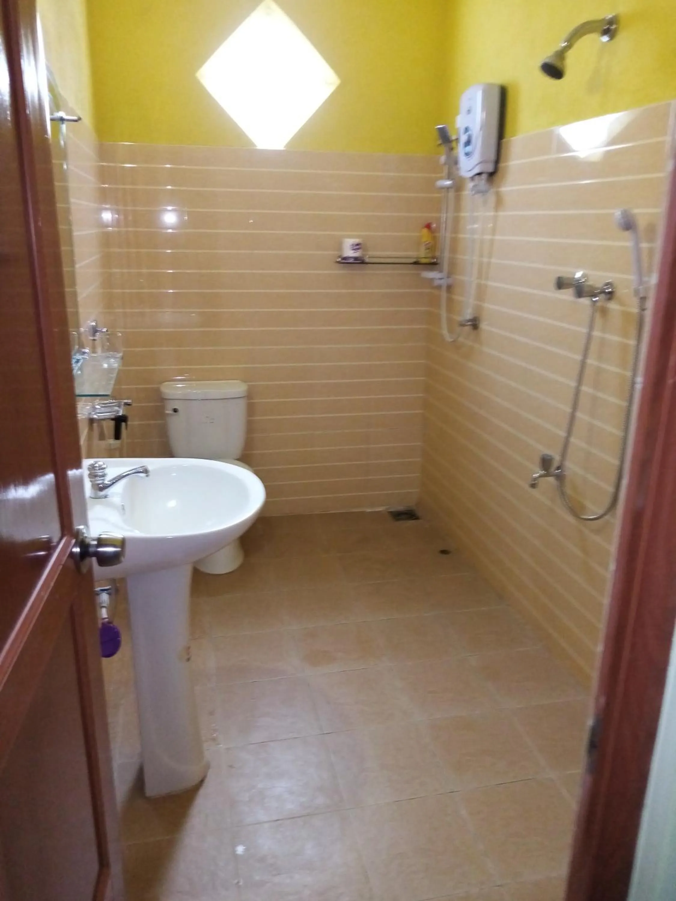 Bathroom in Sunny Side 89