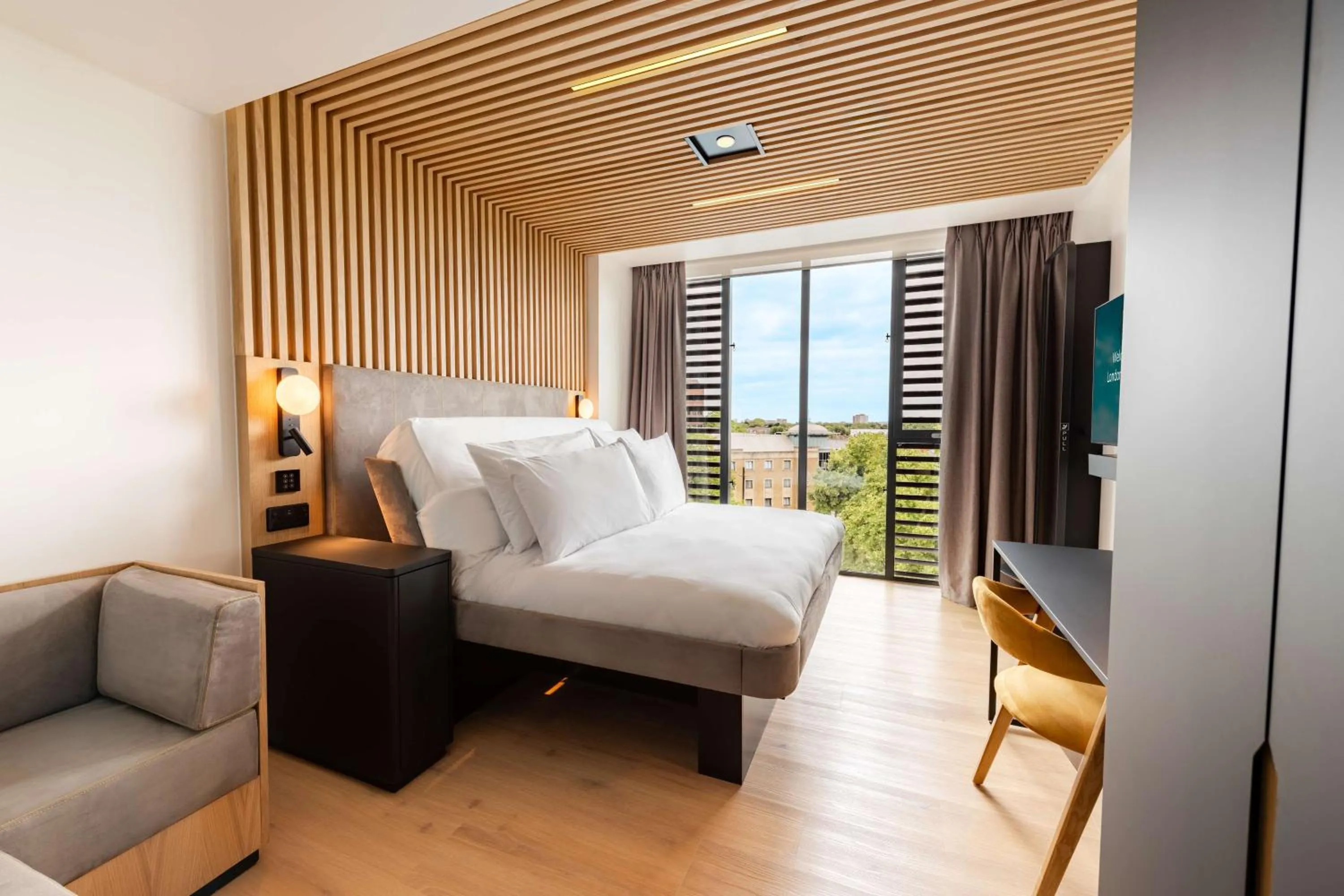 Bedroom, Bed in YOTELPAD London Stratford