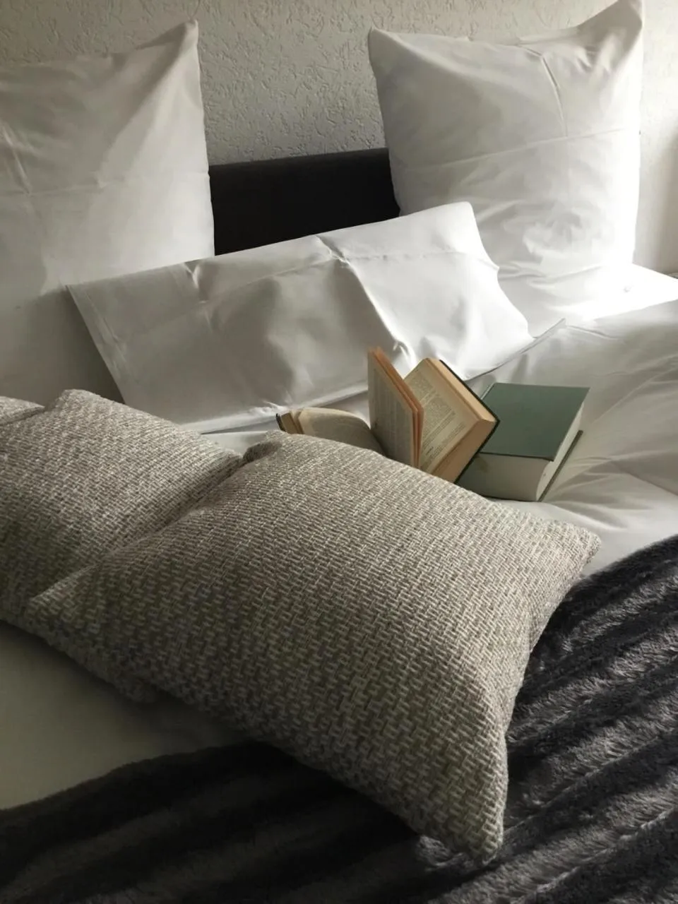 Bed in Hotel Zum Berggarten