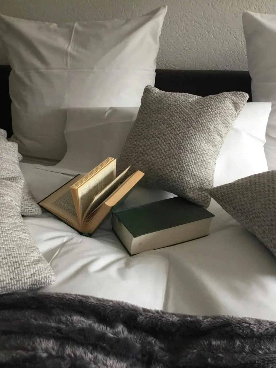 Bed in Hotel Zum Berggarten