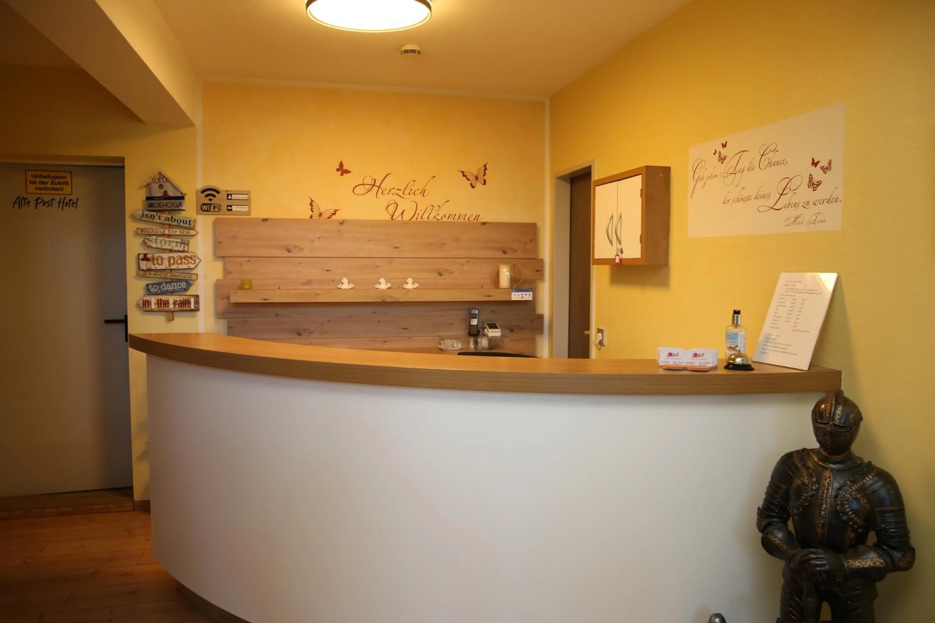 Lobby or reception in Hotel Garni Alte Post