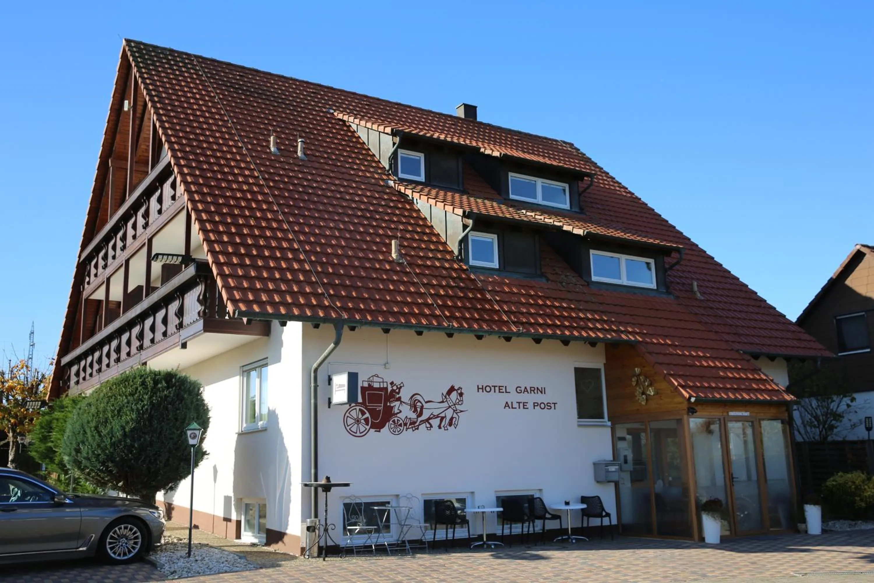 Property building in Hotel Garni Alte Post