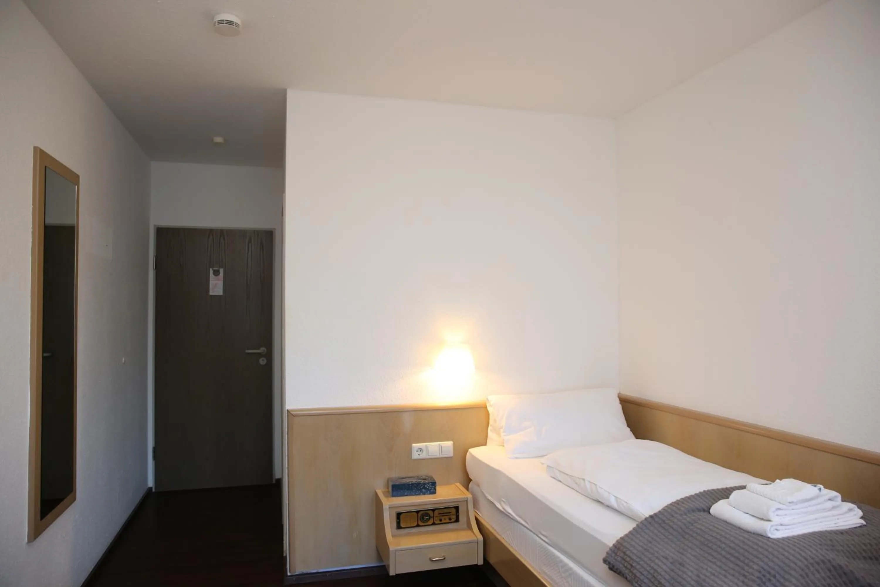 Bed in Hotel Garni Alte Post