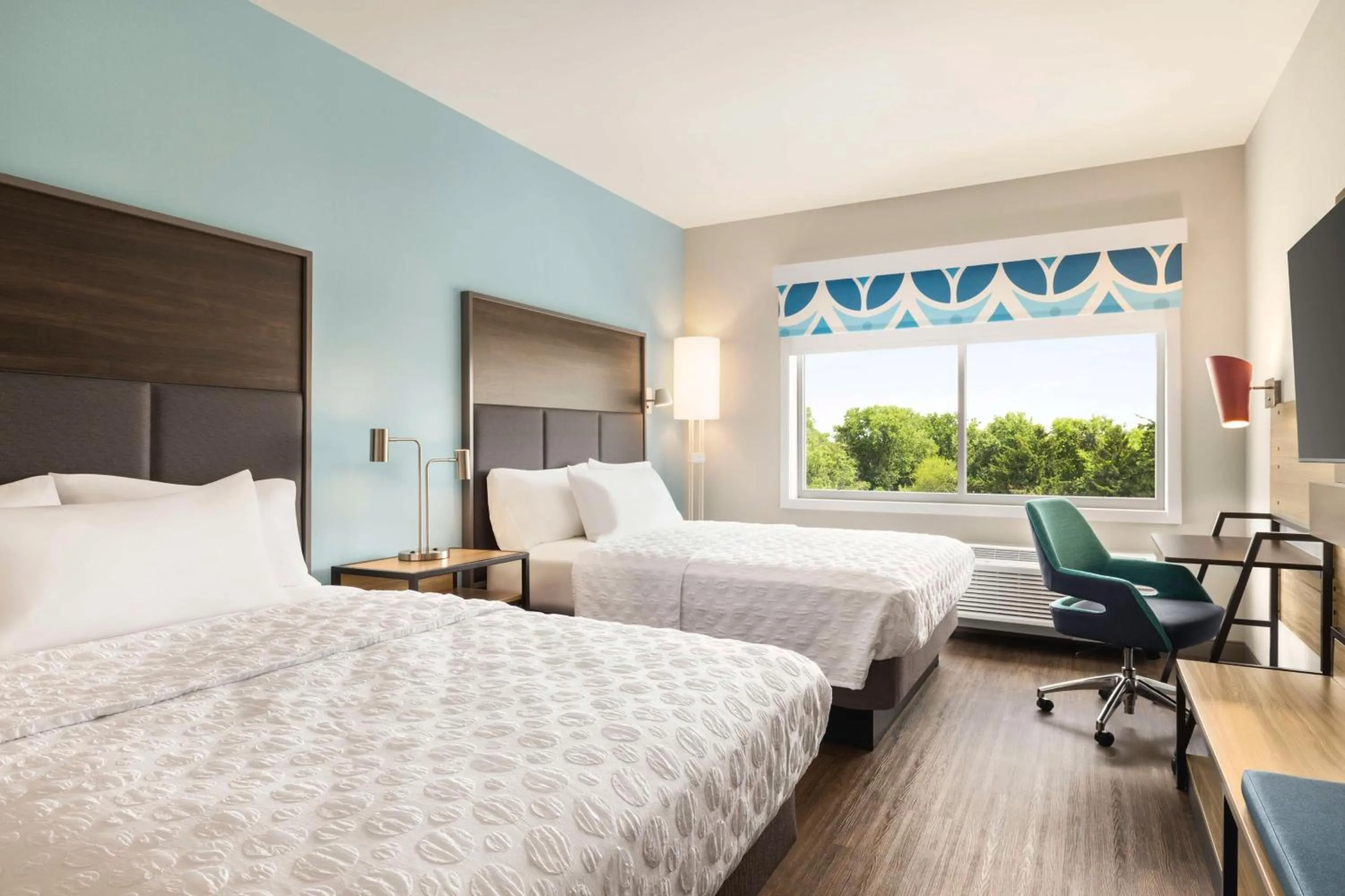 Bed in Tru By Hilton Martinsburg