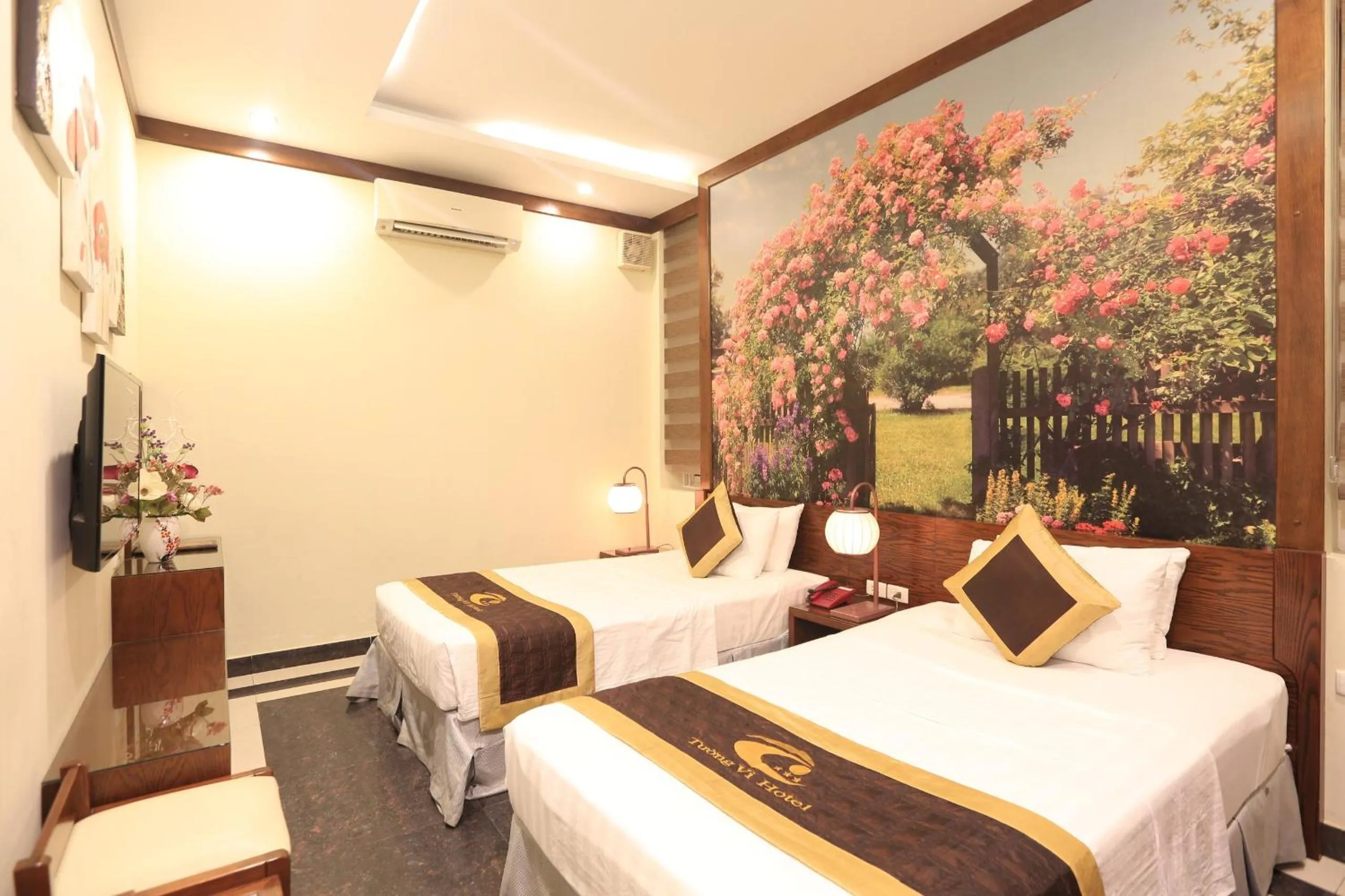 Bed in Tuong Vi Hotel