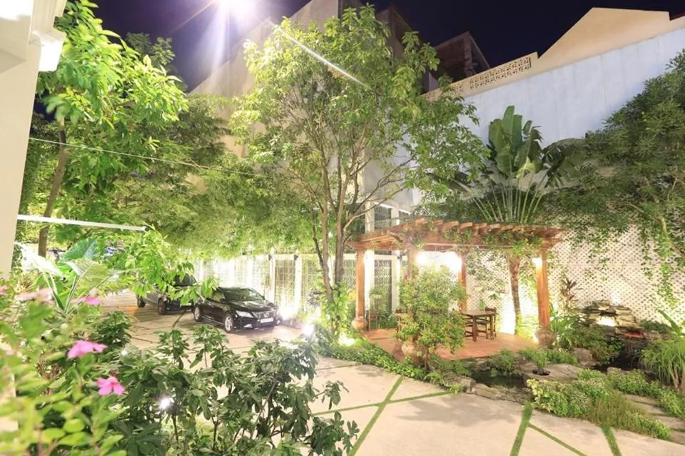 Property building in Tuong Vi Hotel