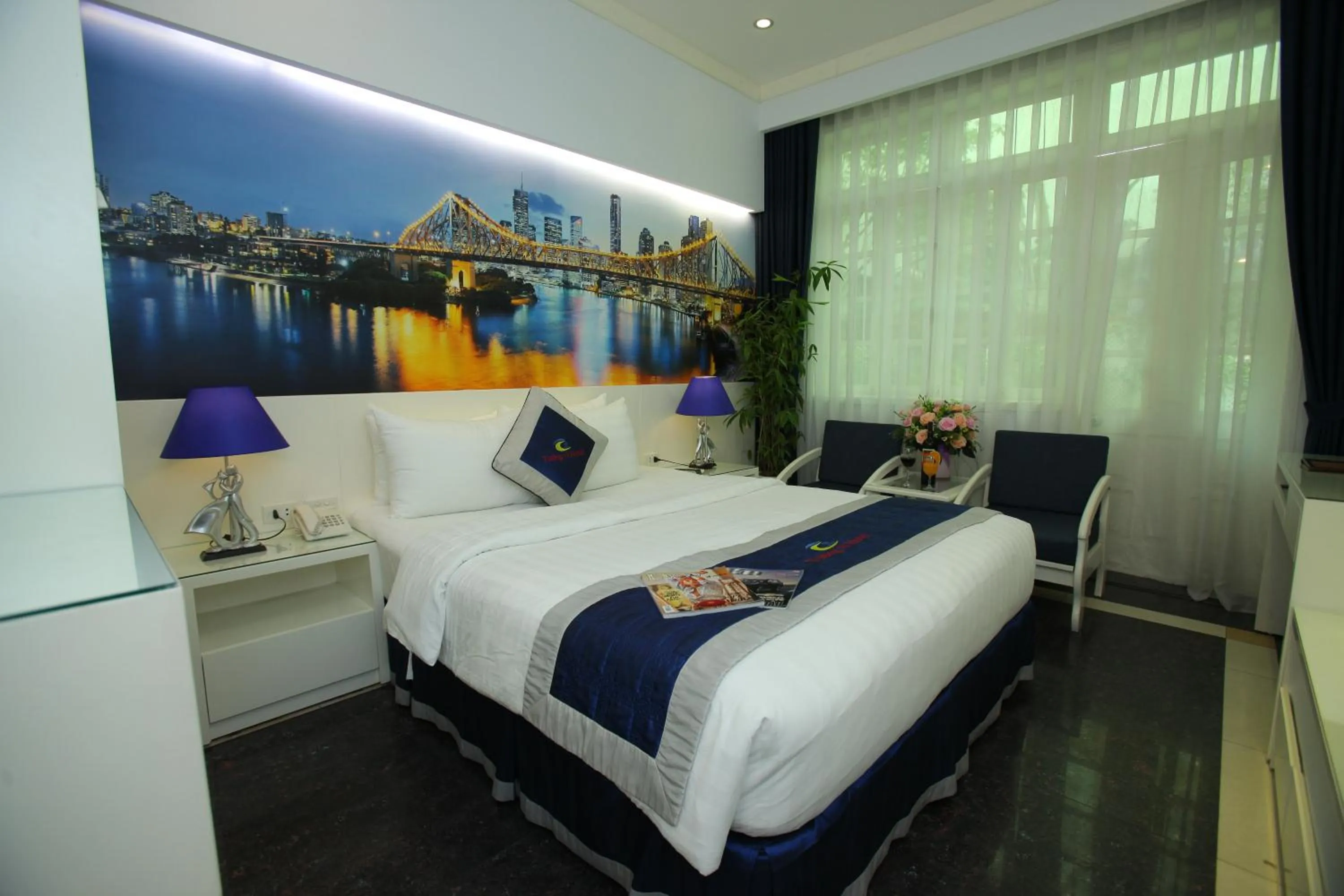 Bed in Tuong Vi Hotel