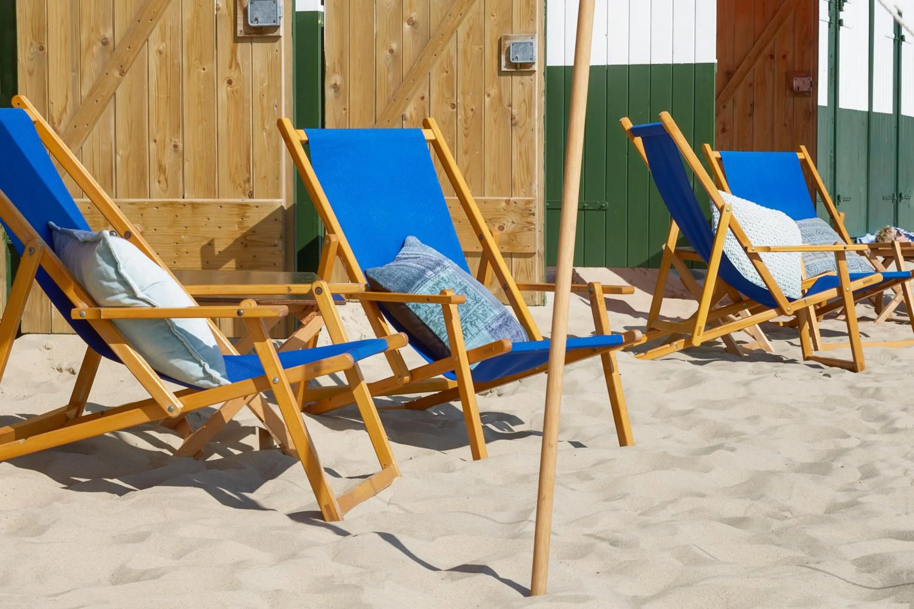 Seating area in Beach Hotel I Kloeg Collection