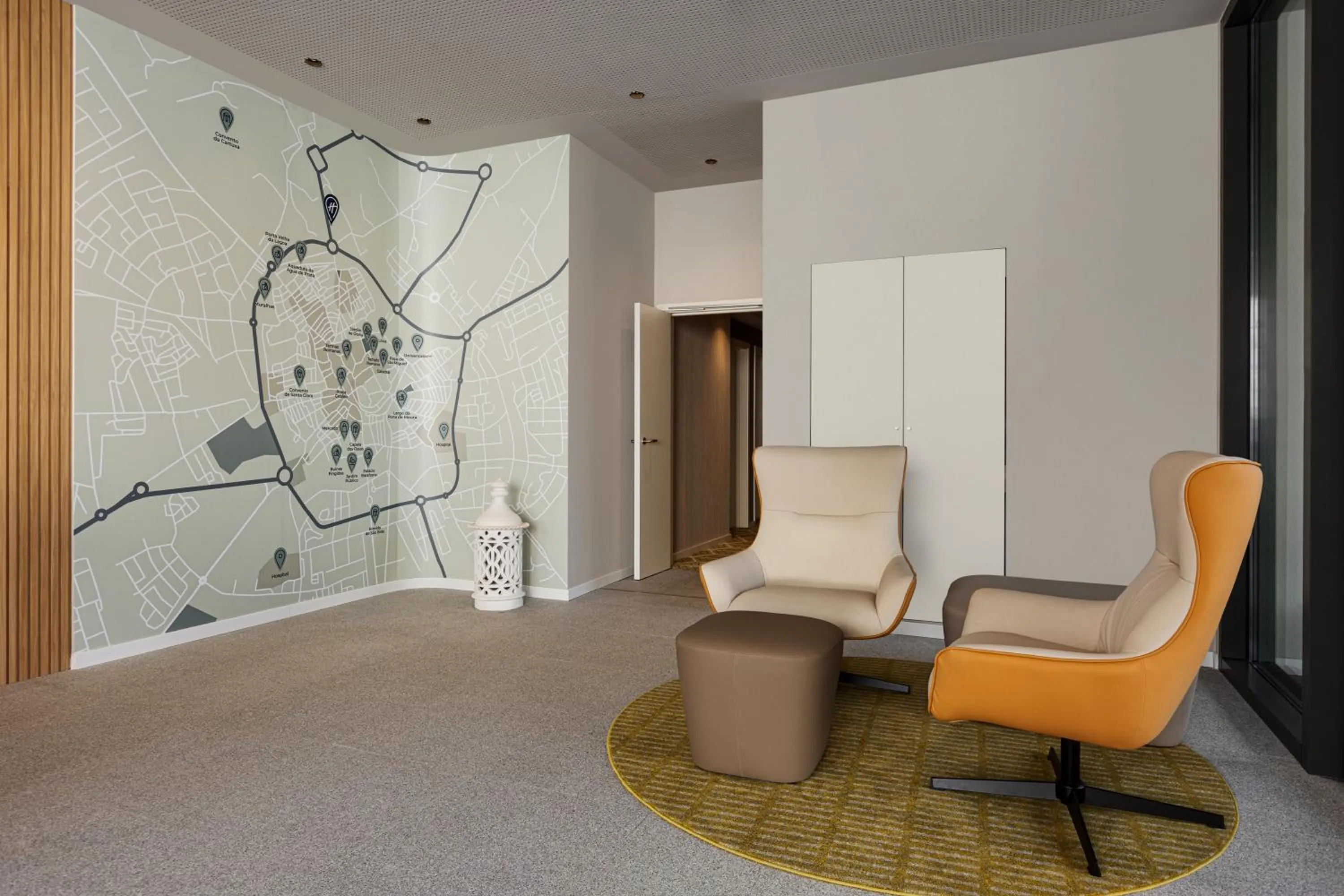 Lobby or reception in Holiday Inn Express Évora by IHG