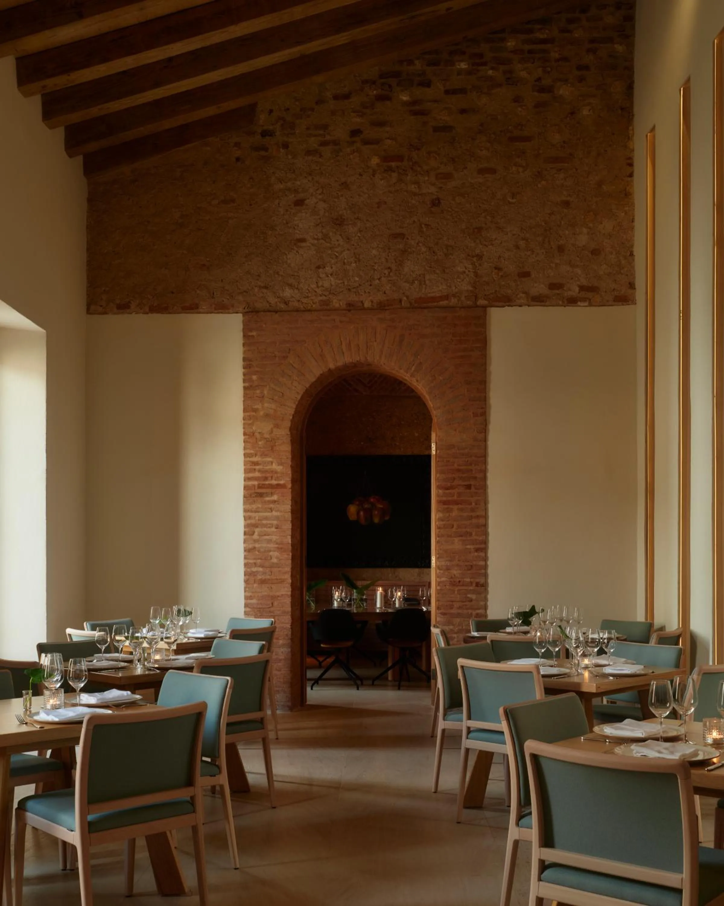 Restaurant/places to eat in Kimpton Las Mercedes by IHG