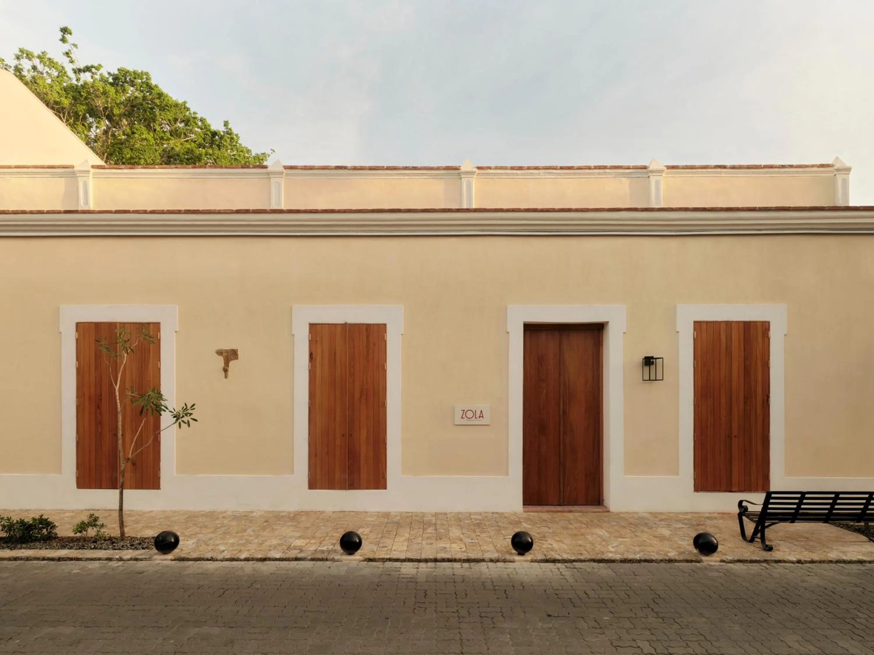 Property building in Kimpton Las Mercedes by IHG