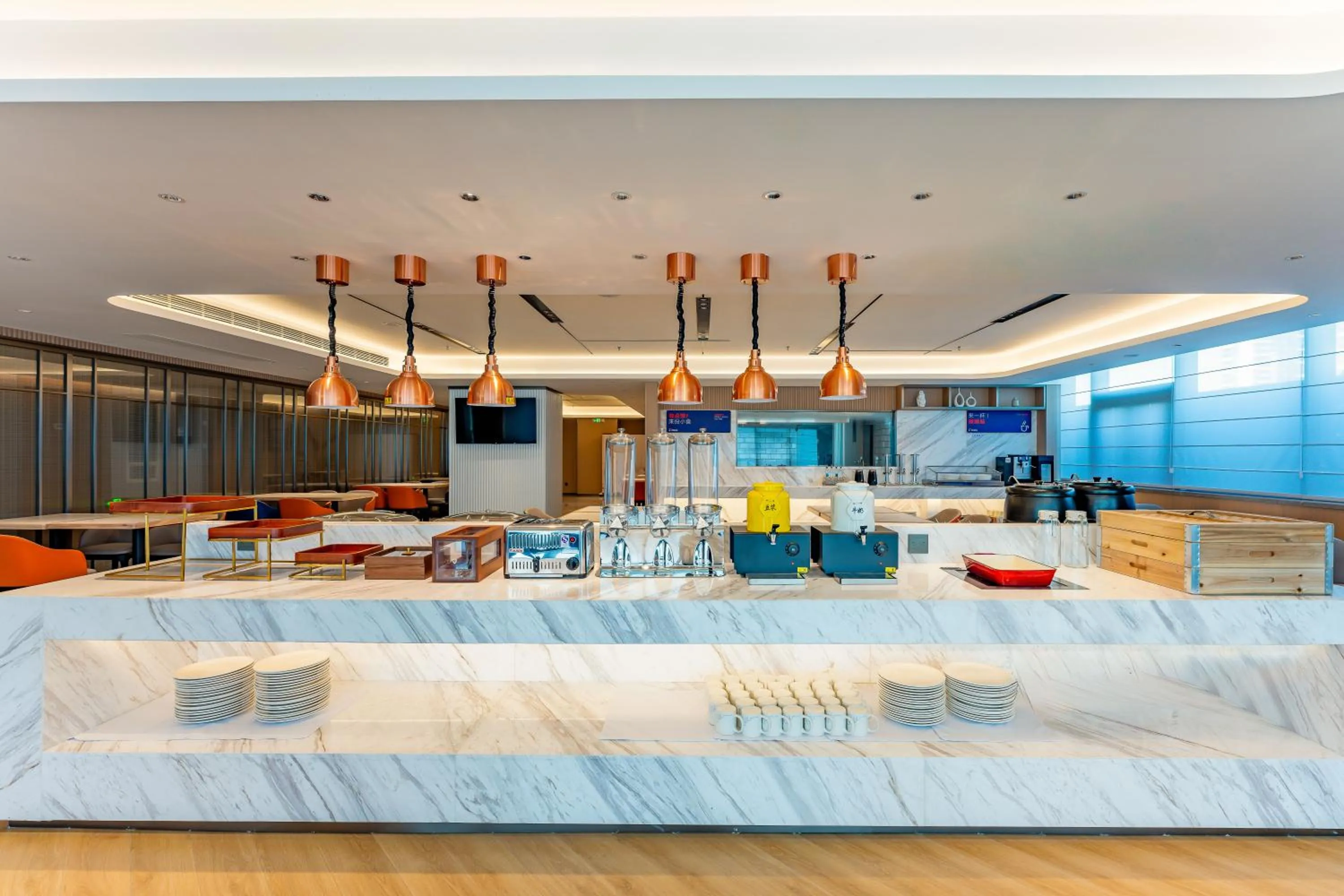 Restaurant/places to eat in Holiday Inn Express Nanjing Riverside by IHG