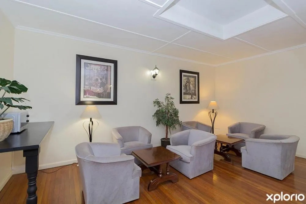 Lounge or bar in Victoria Hotel