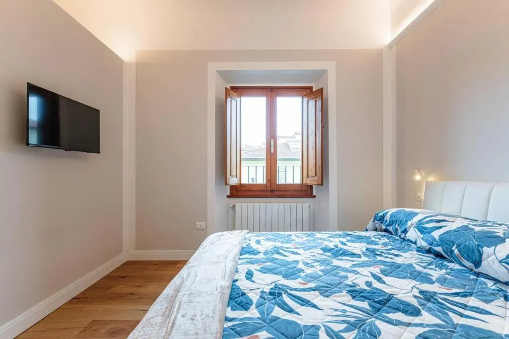 Bed in Florence Oltrarno Relax