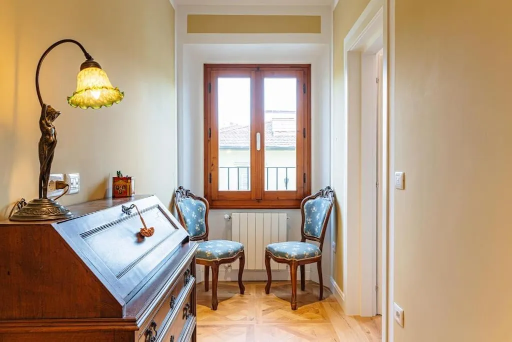 Bed in Florence Oltrarno Relax