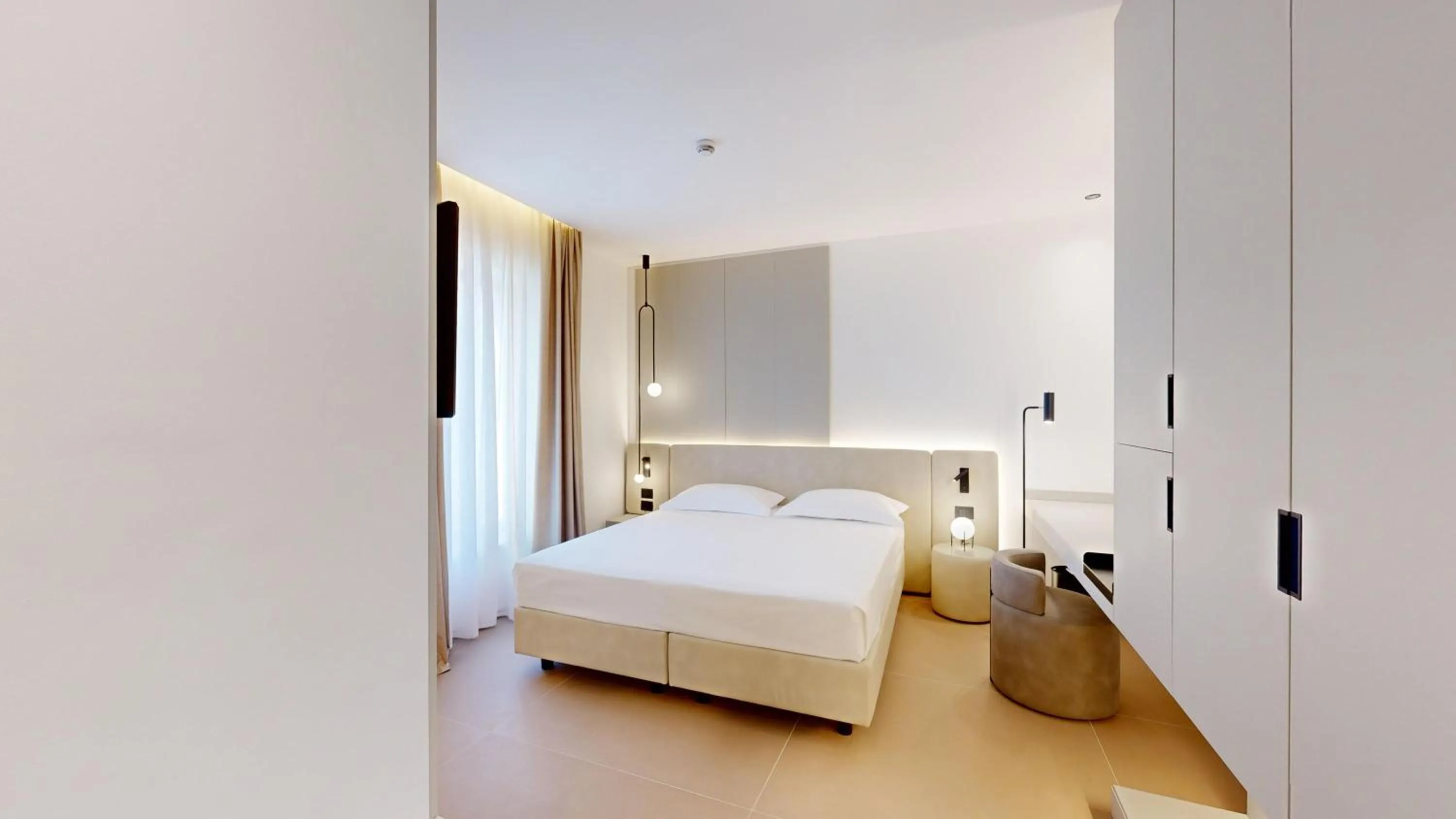 Bedroom, Bed in PRIMO OSTUNI HOTEL