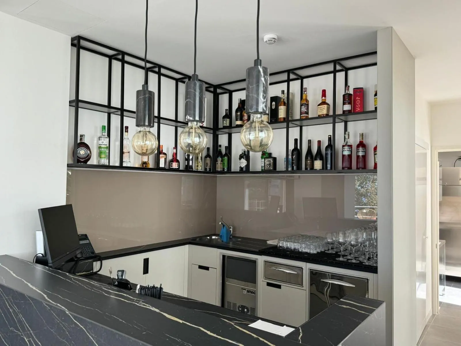 Lounge or bar in PRIMO OSTUNI HOTEL