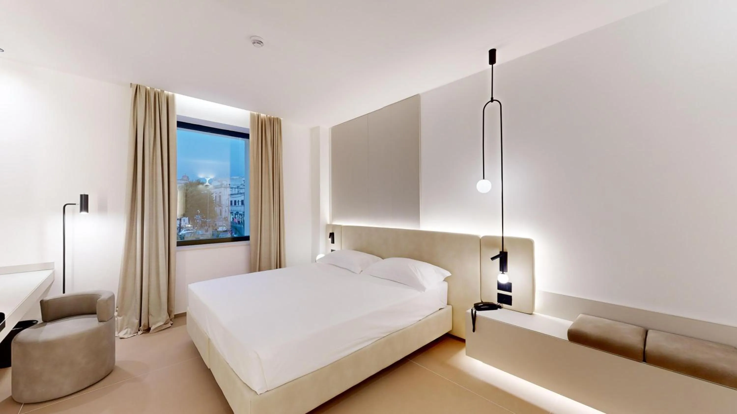 Bedroom, Bed in PRIMO OSTUNI HOTEL