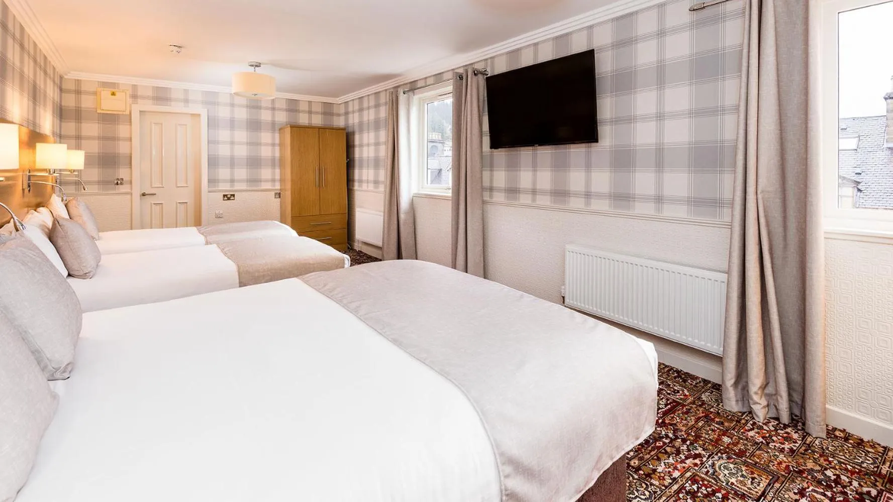 Bedroom, Bed in Fisher's Hotel