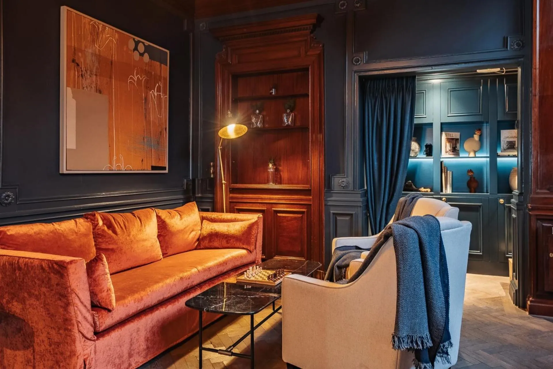 Lounge or bar in Pine Trees Hotel Pitlochry