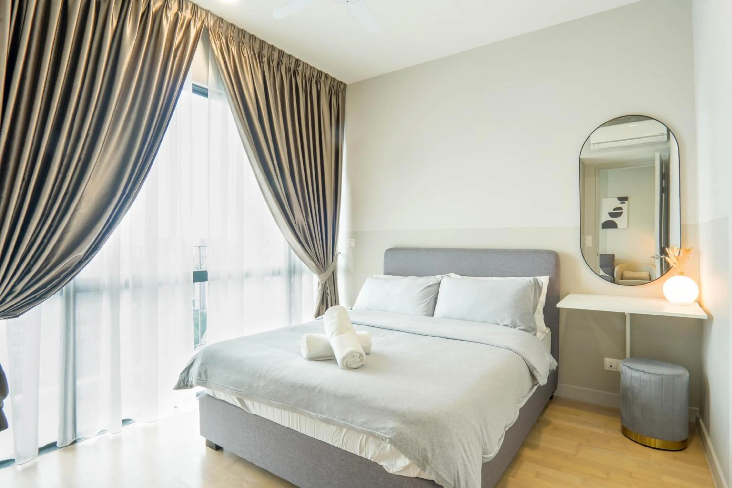 Bed in Datum Jelatek Residence by Airhost