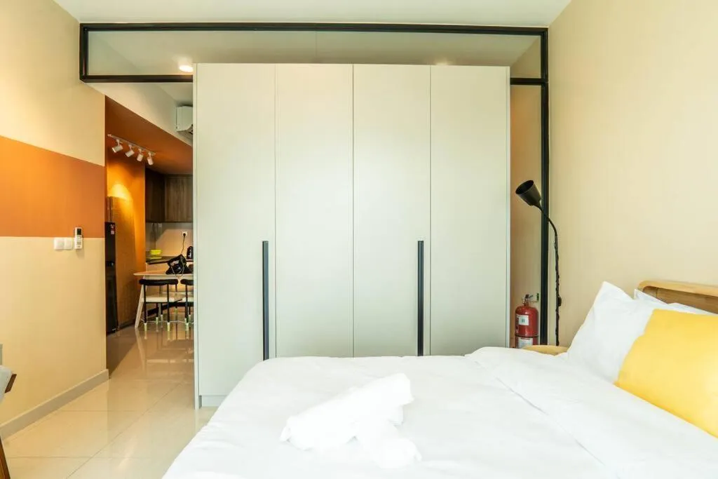 Bed in Datum Jelatek Residence by Airhost