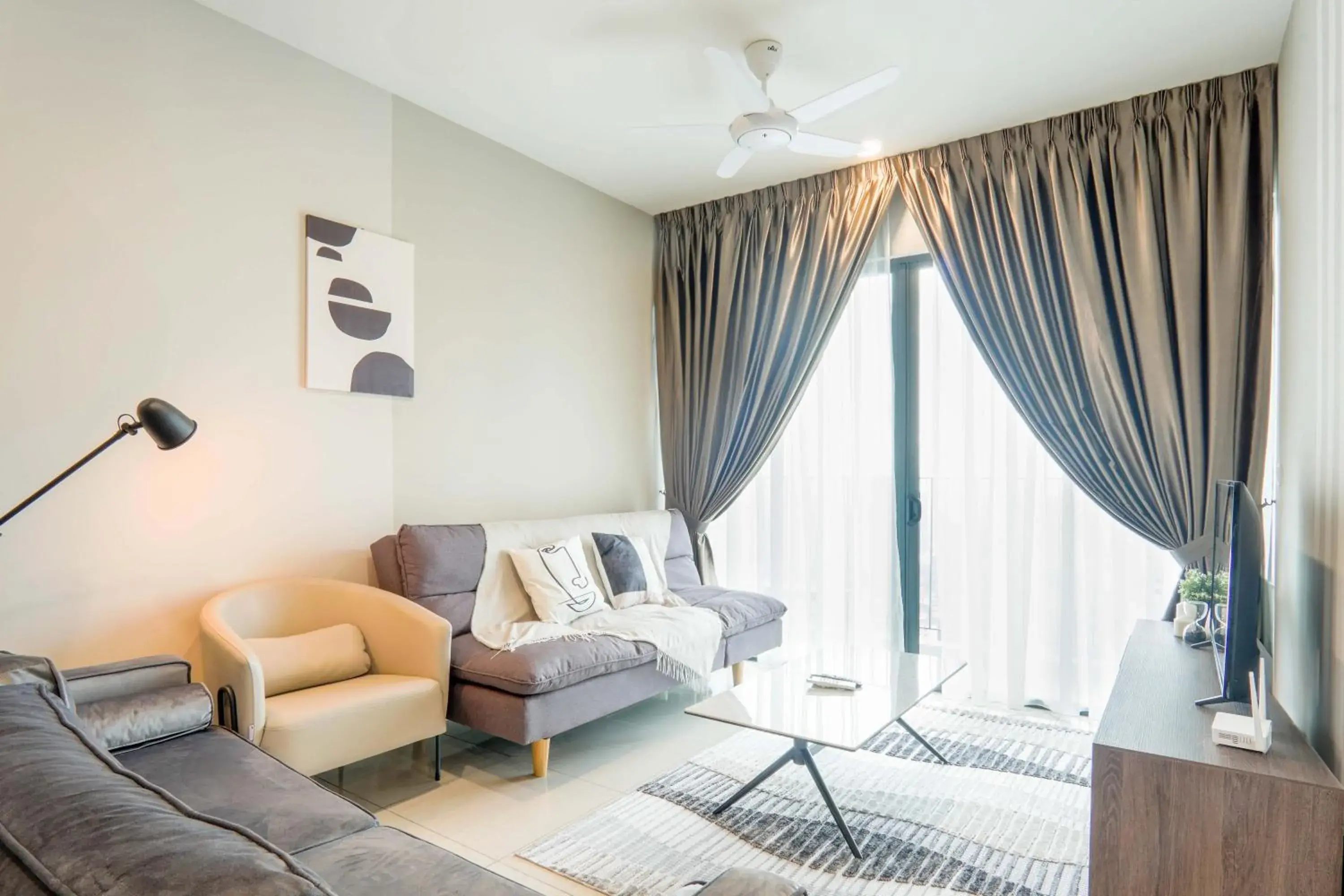 Apartment with Balcony in Datum Jelatek Residence by Airhost Apartment with Balcony in Datum Jelatek Residence by Airhost