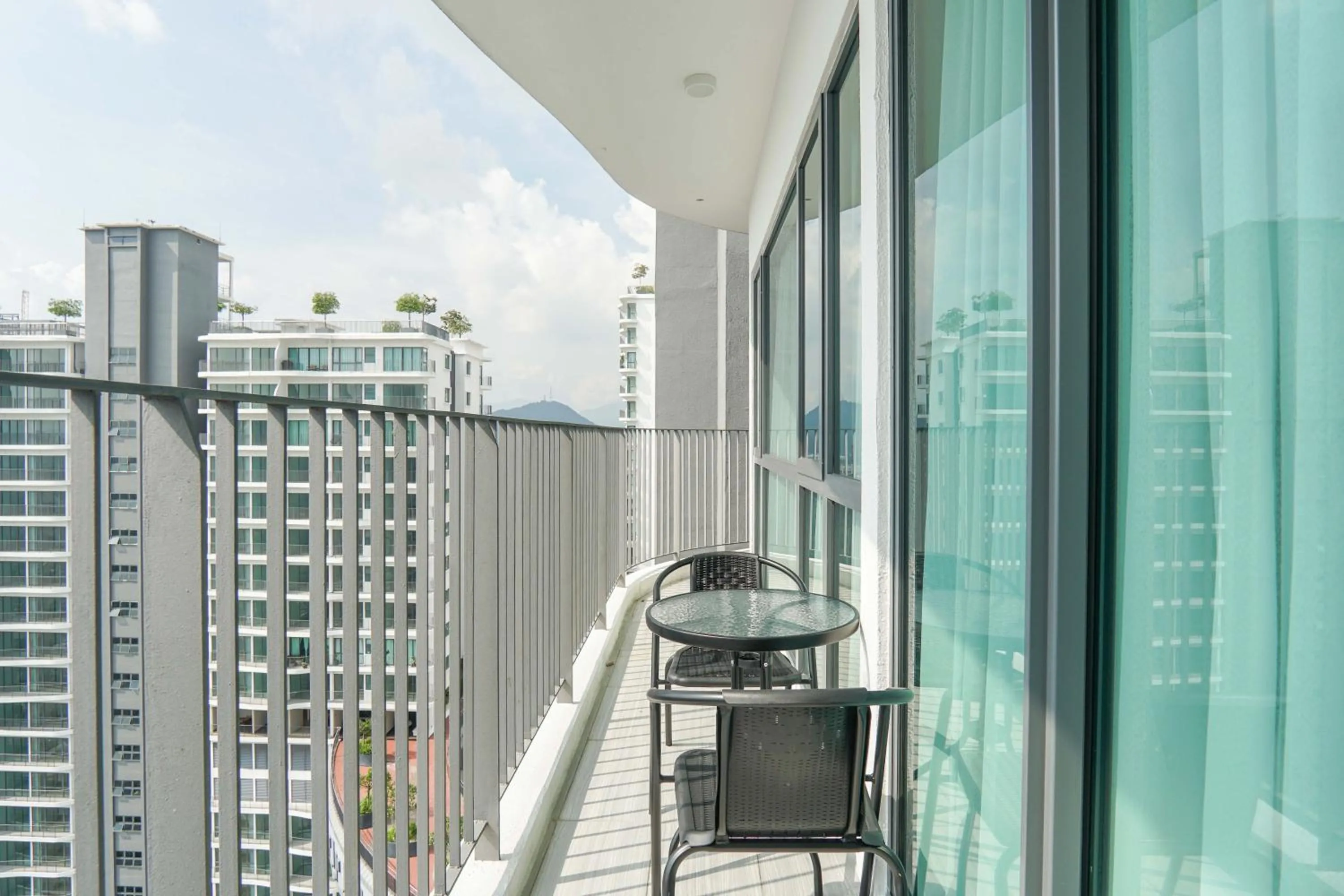 Balcony/Terrace in Datum Jelatek Residence by Airhost