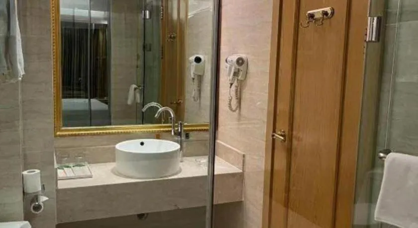 Vienna Hotel Chongqing Yongchuan High-Speed Railway Station Xinglong Lake