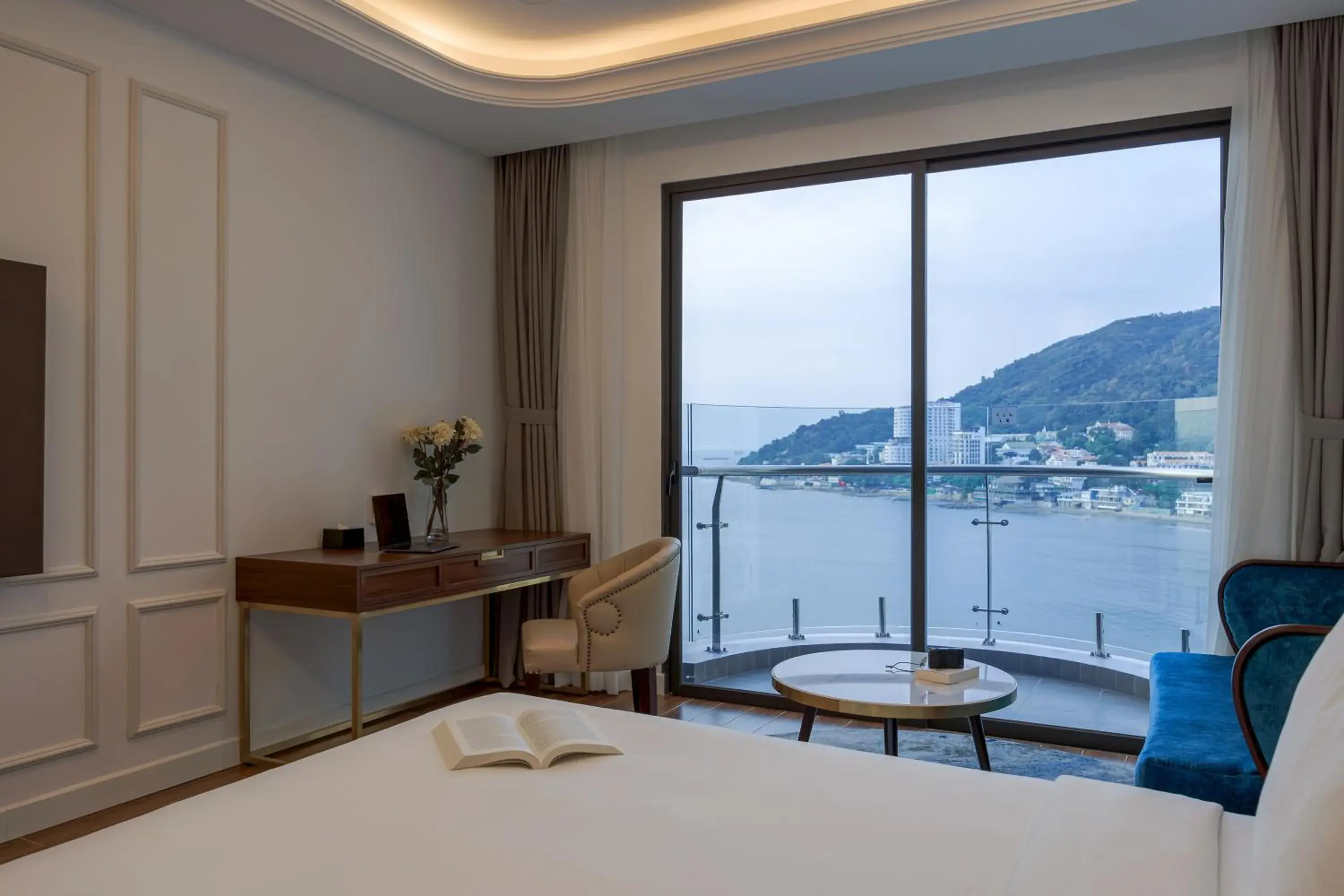 King Room with Sea View in OYSTER BAY HOTEL VUNG TAU King Room with Sea View in OYSTER BAY HOTEL VUNG TAU