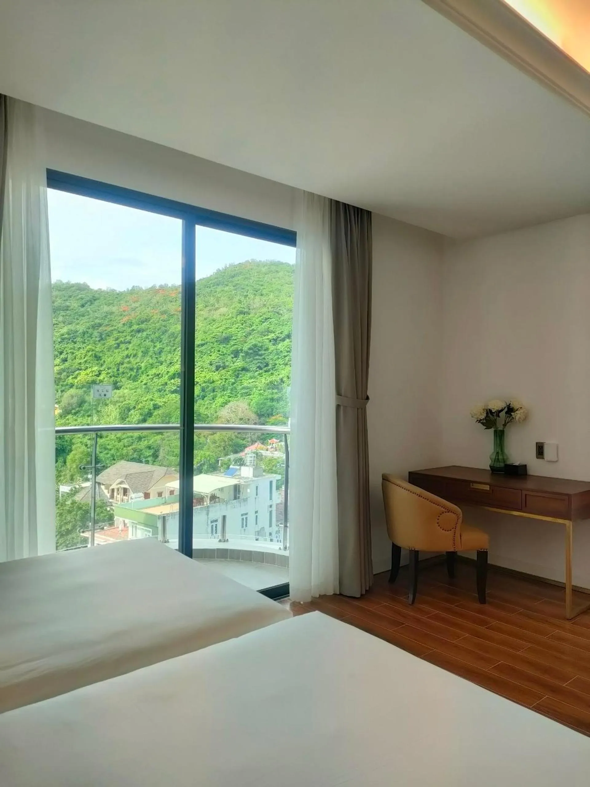 Balcony/Terrace, Bed in OYSTER BAY HOTEL VUNG TAU