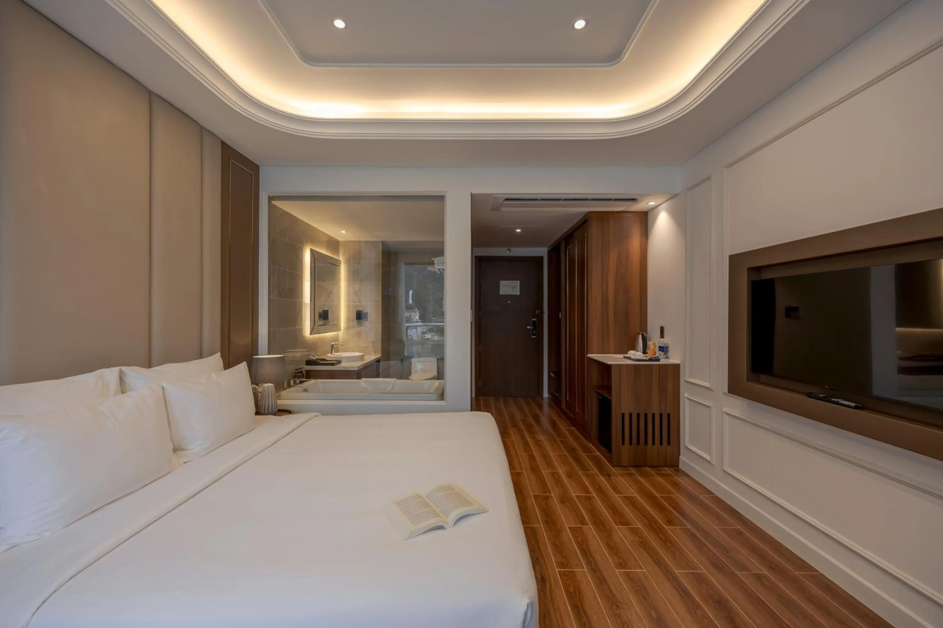 Bed in OYSTER BAY HOTEL VUNG TAU