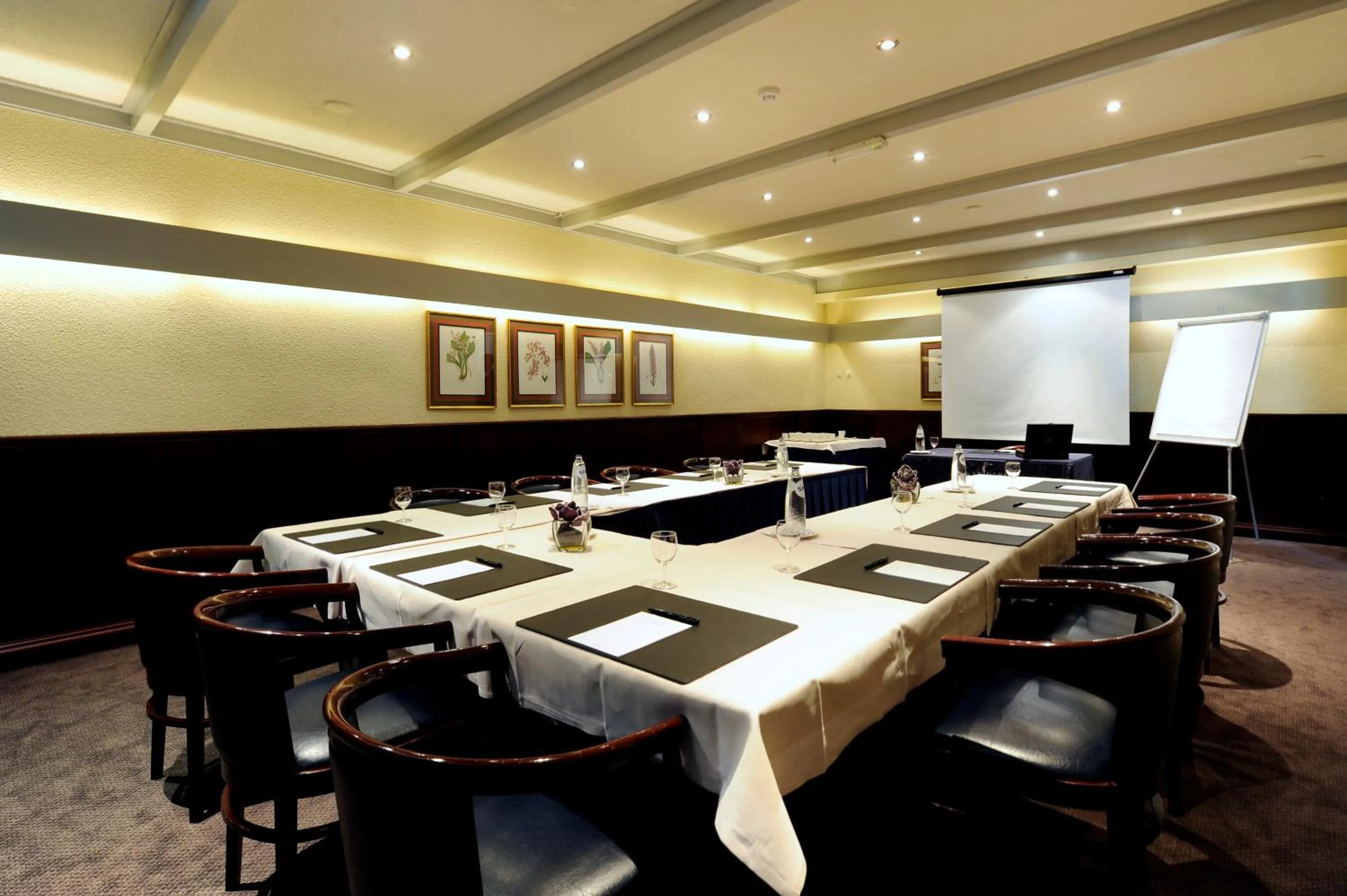 Business facilities in Van der Valk Hotel Hardegarijp - Leeuwarden