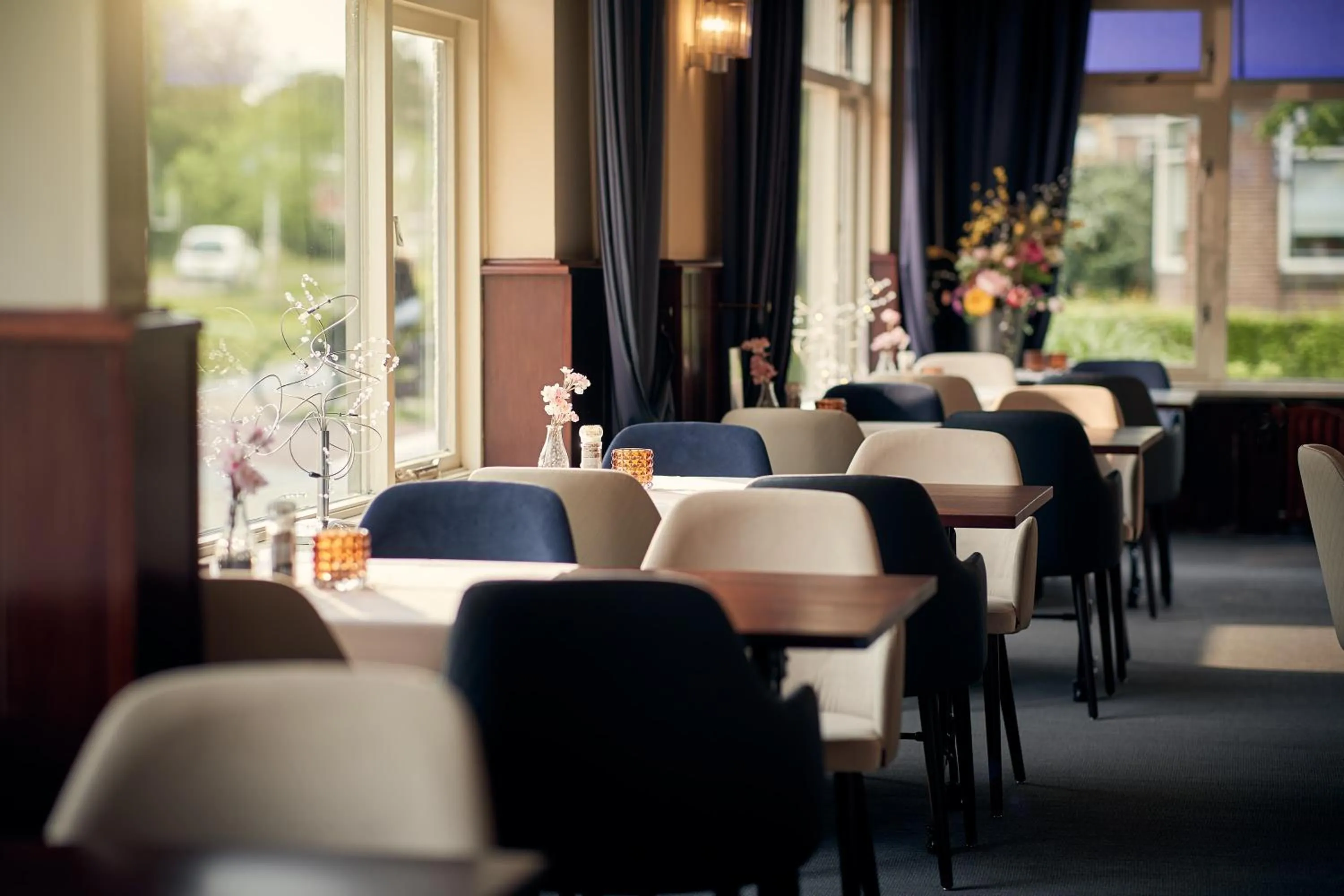 Restaurant/places to eat in Van der Valk Hotel Hardegarijp - Leeuwarden