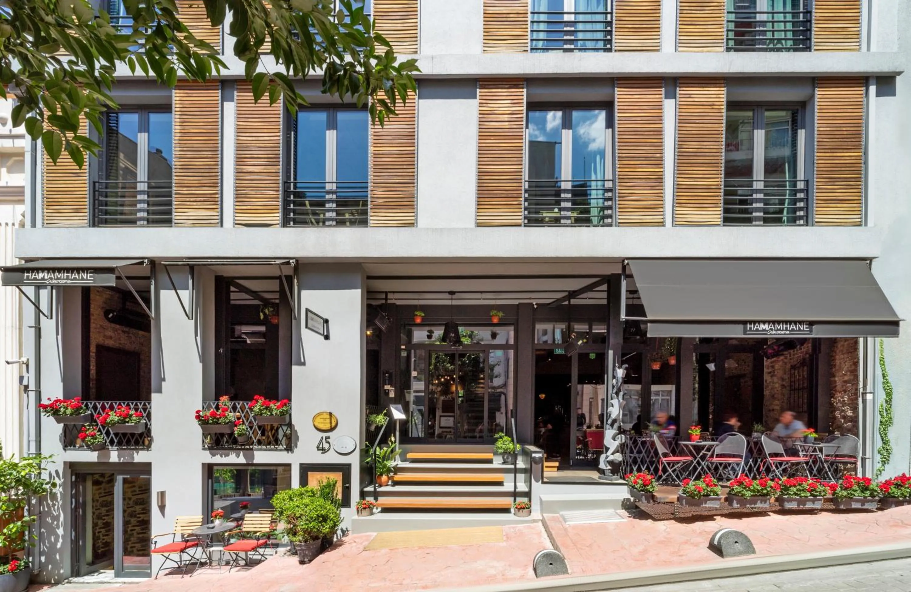 Property building in Hammamhane Hotel