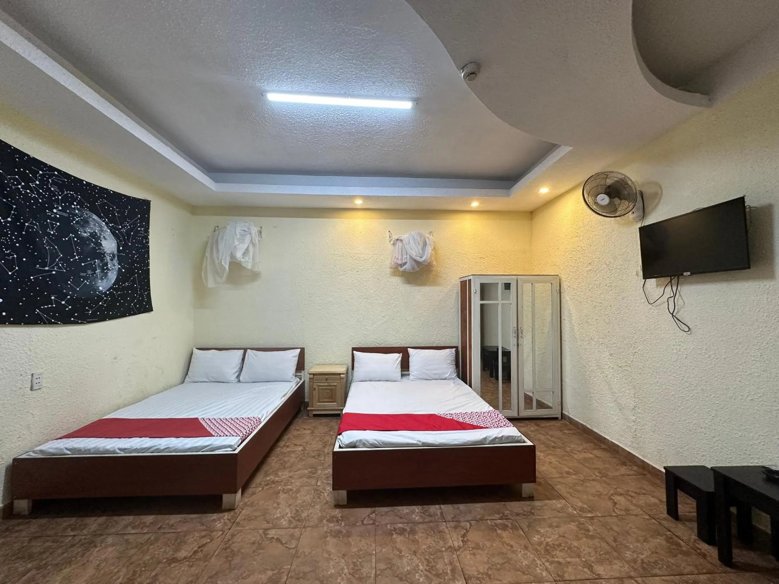 Bedroom, Bed in OYO 1232 Pòn Pon Hostel