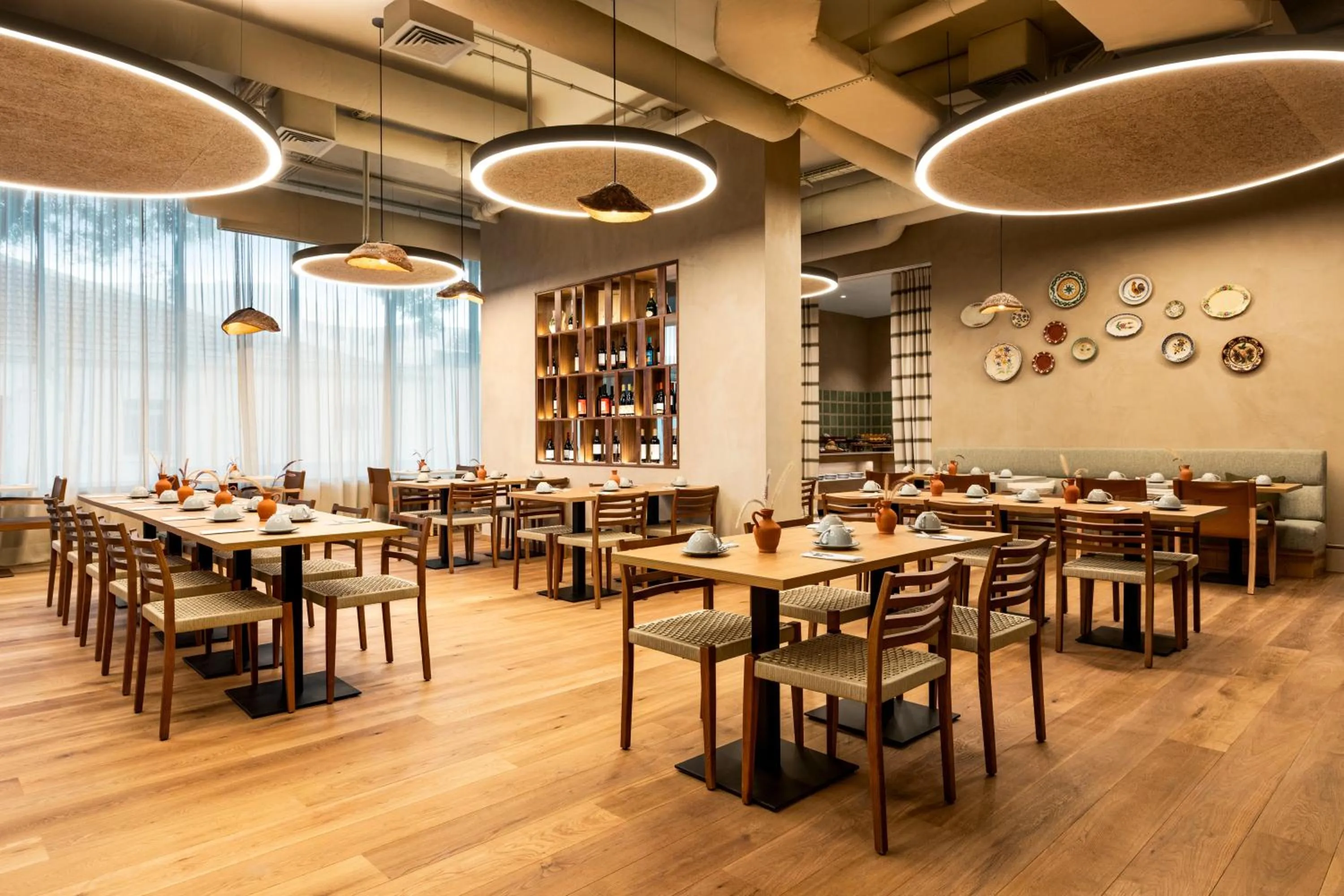 Restaurant/places to eat in Holiday Inn Beja by IHG