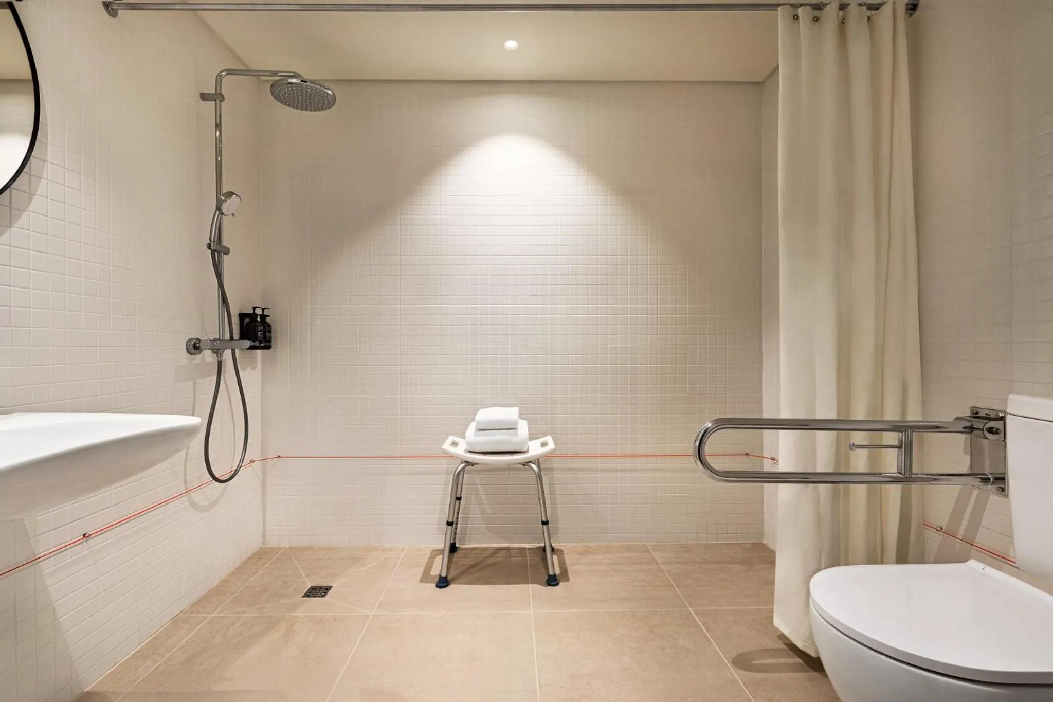 Photo of the whole room in Holiday Inn Beja by IHG