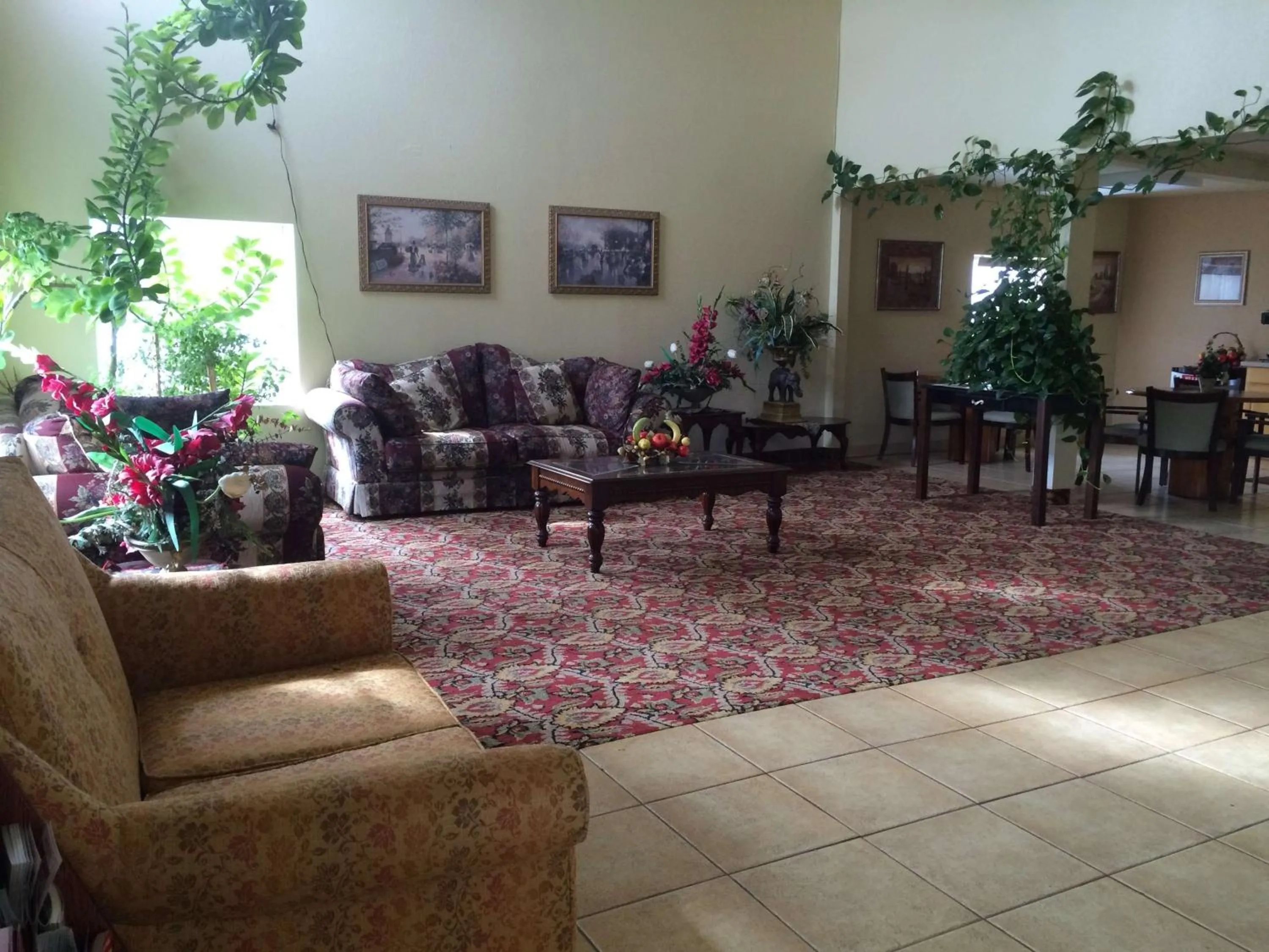 Lobby or reception in Executive Inn Schulenburg