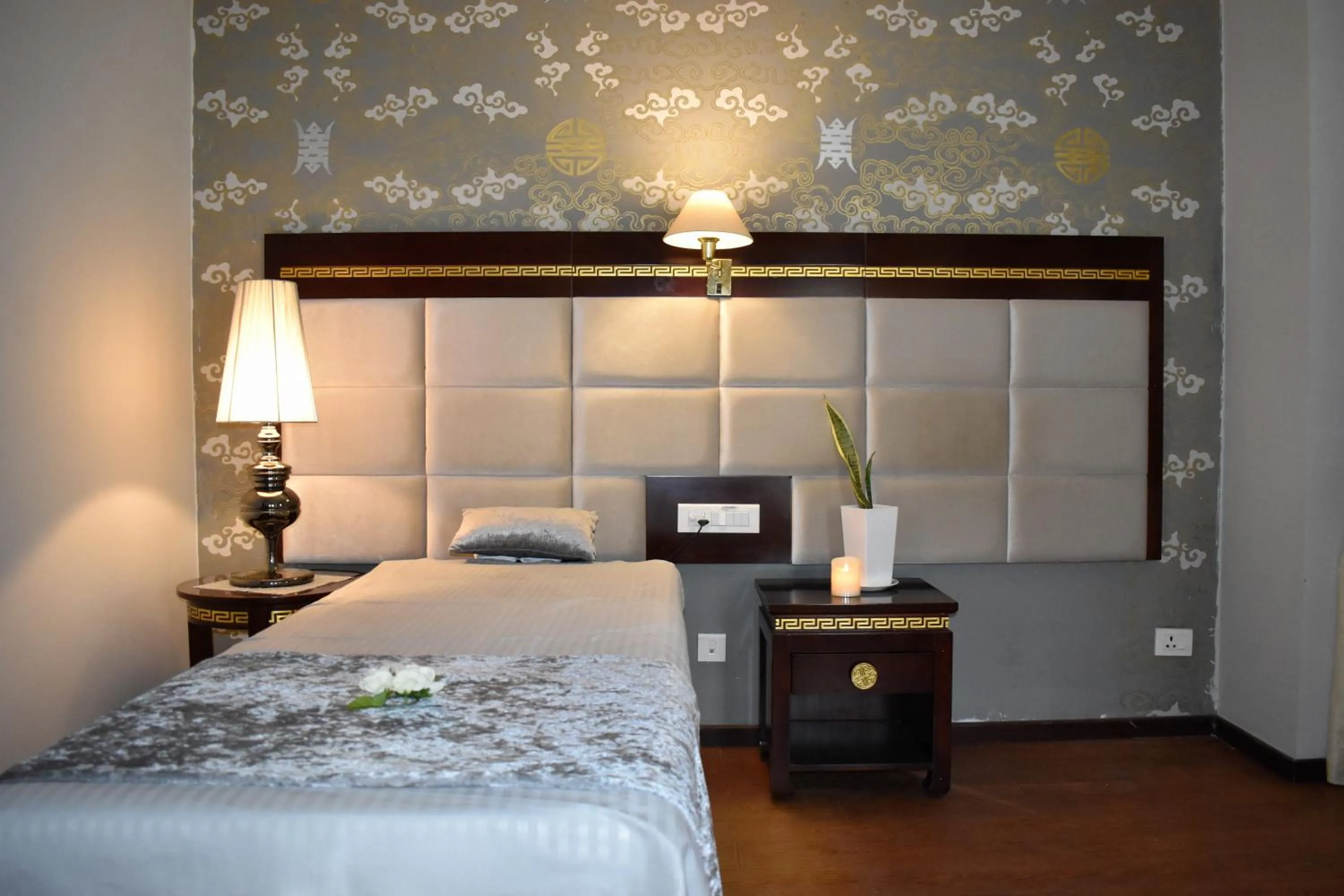 33 Soksoom Centre for Well-Being & Happinesss - Boutique Hotel