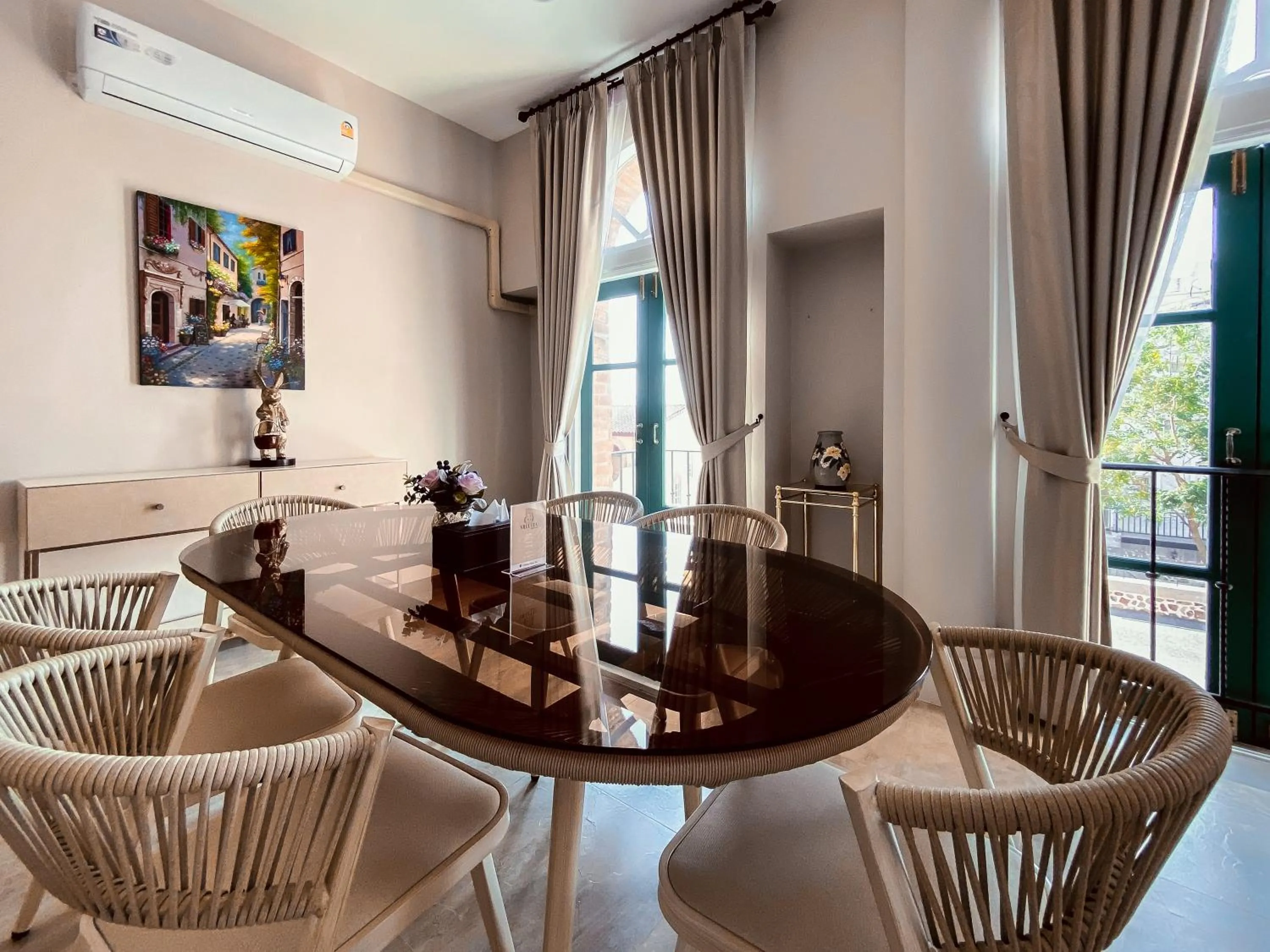 Seating area in Villetta The Eyrie Khaoyai