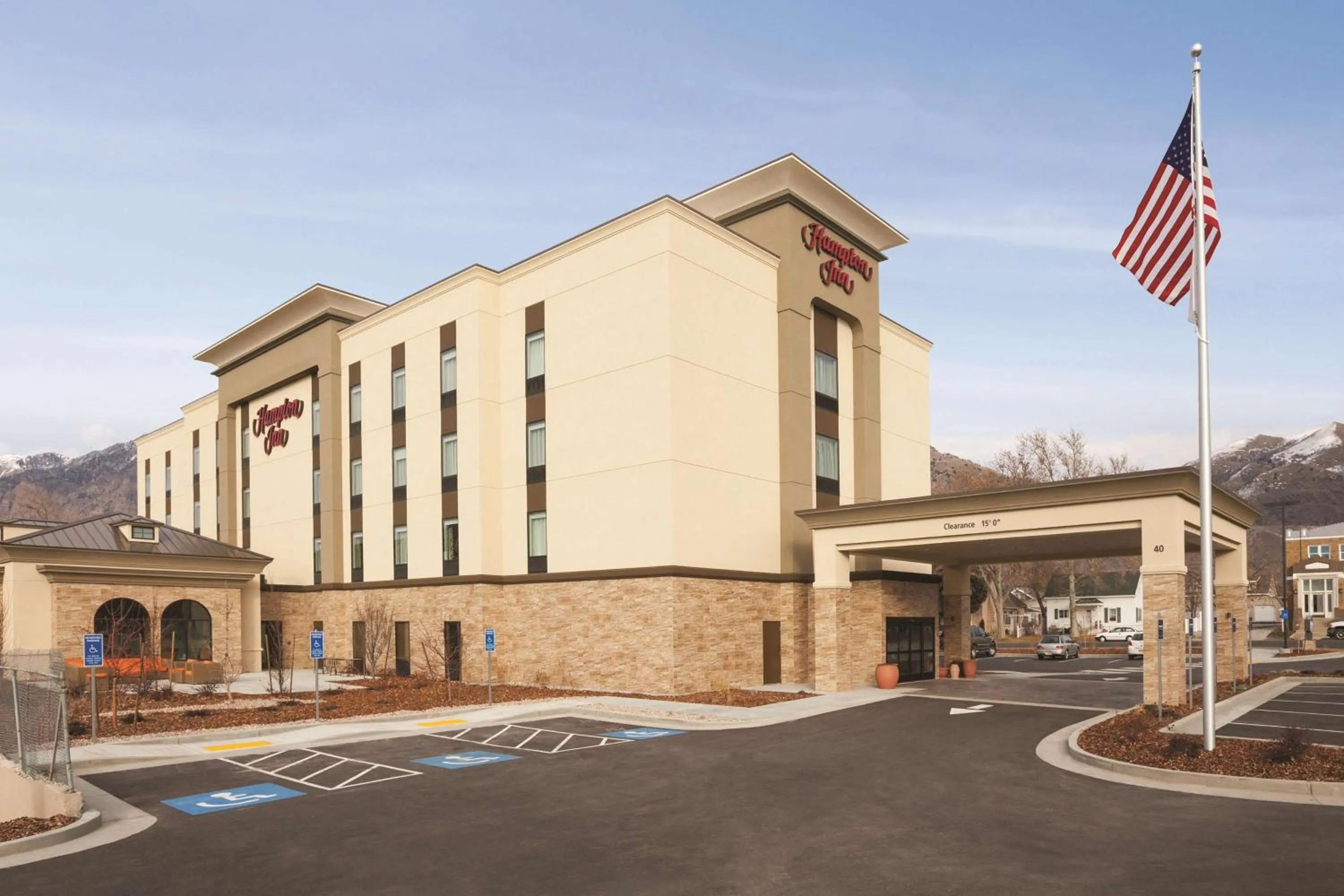 Property building in Hampton Inn Brigham City