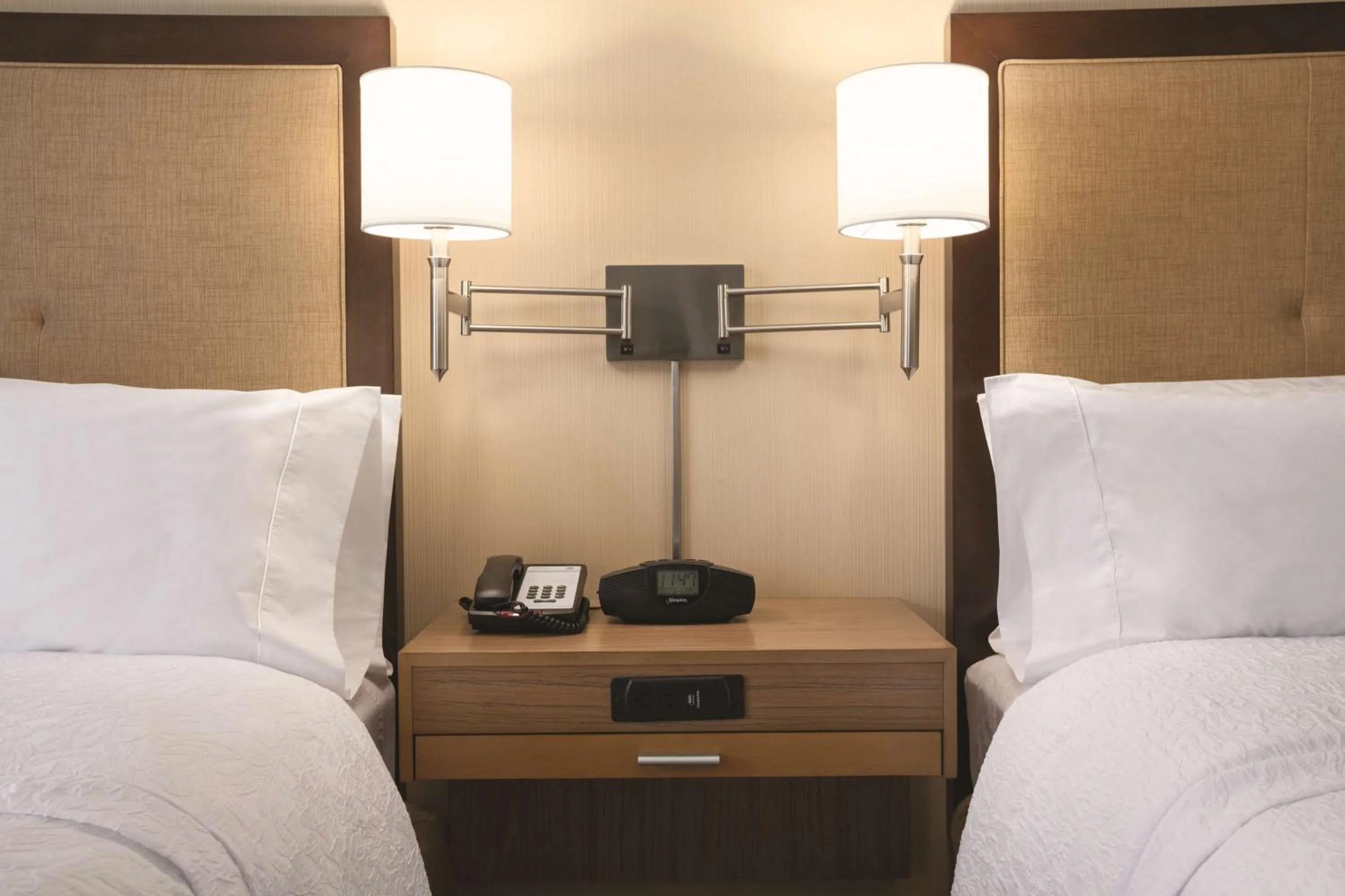 Bed in Hampton Inn Brigham City